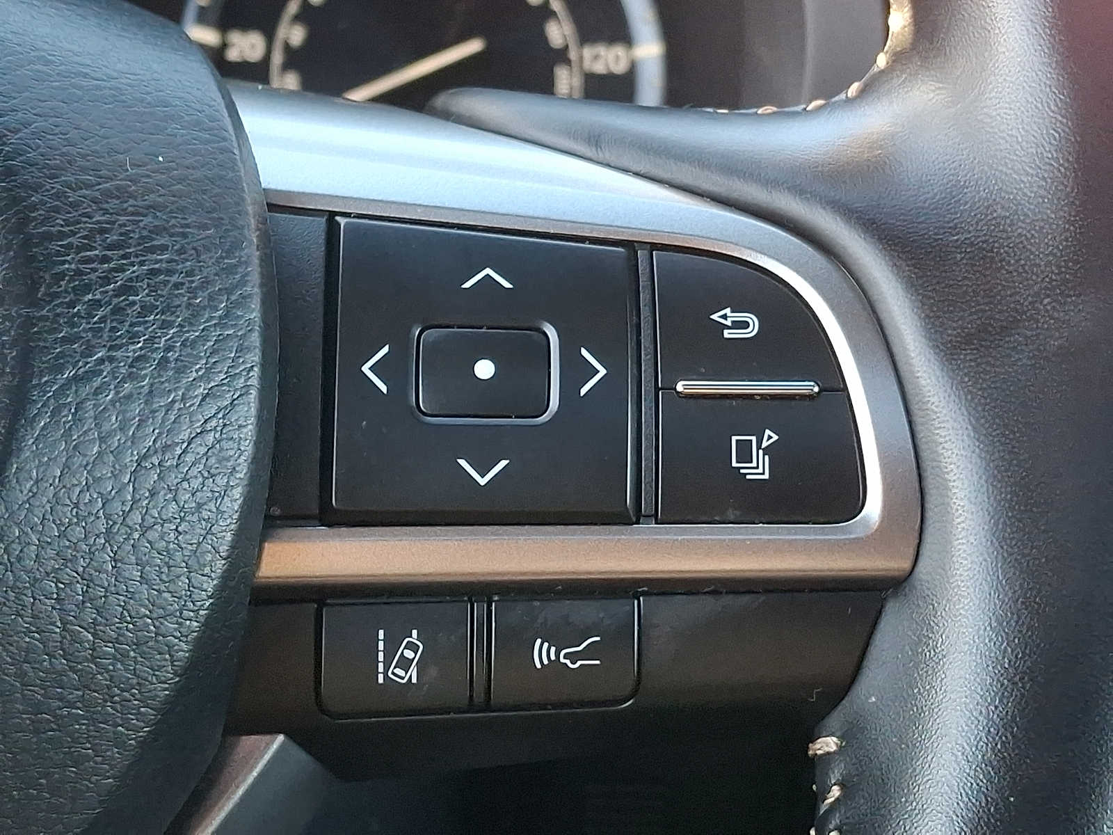 Thumbnail: 2023 Lexus GX - 20