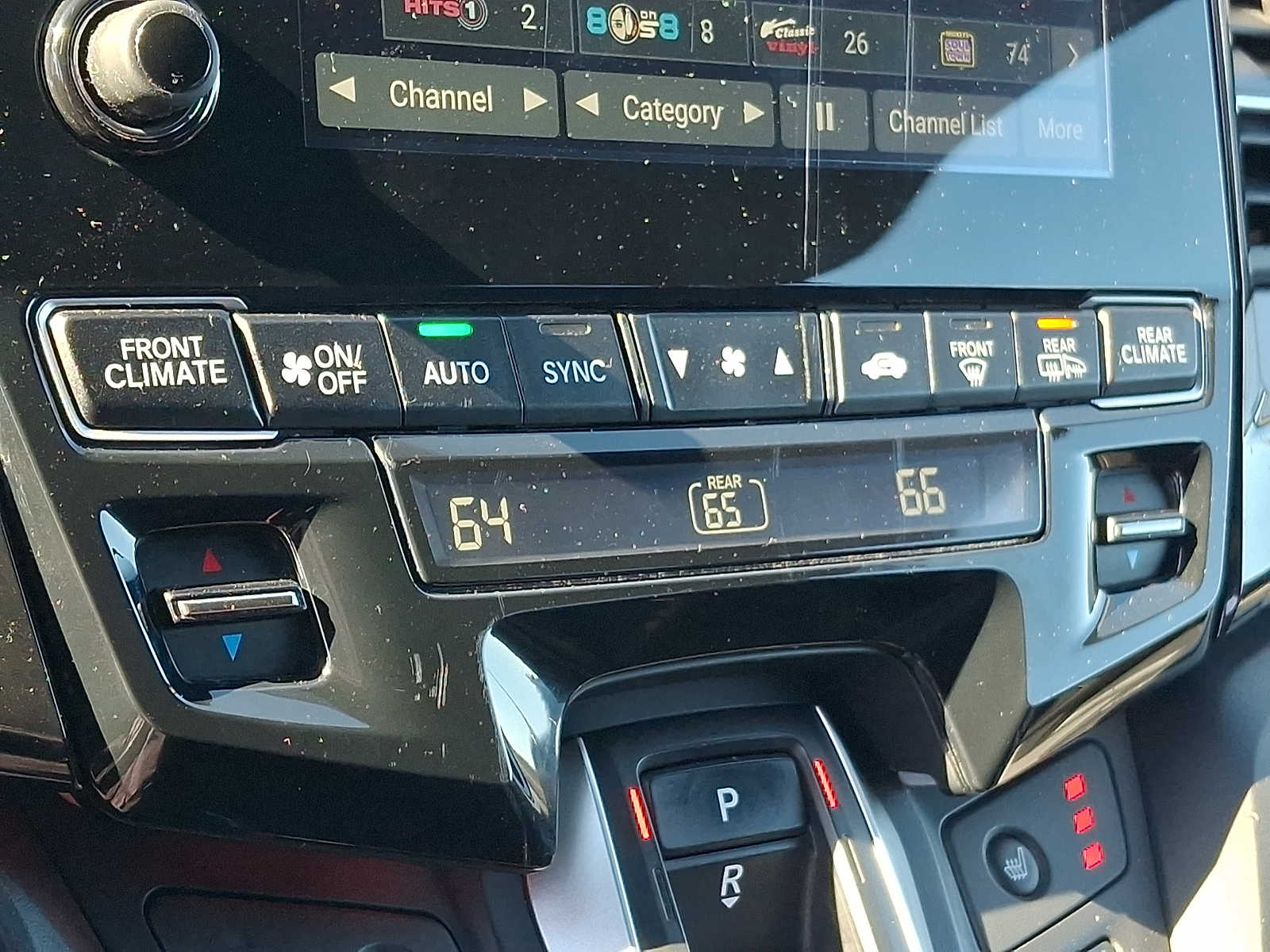 Thumbnail: 2023 Honda Odyssey - 16