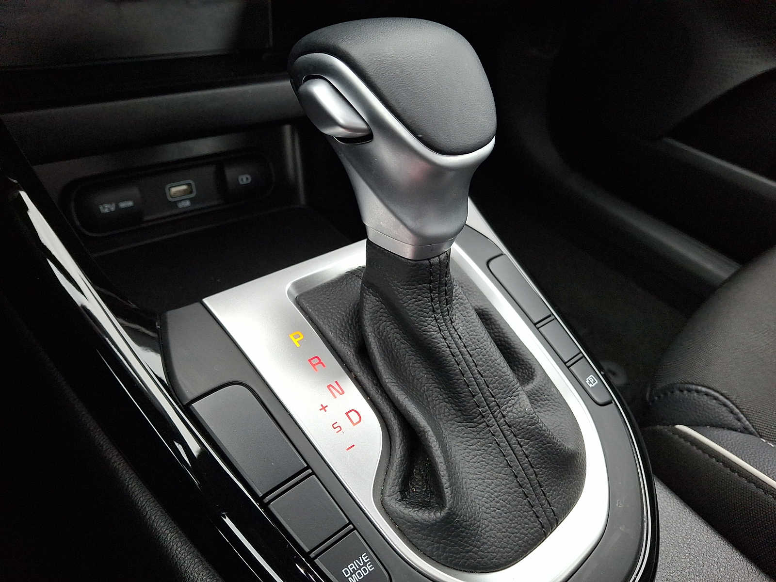 Thumbnail: 2023 Kia Forte - 12