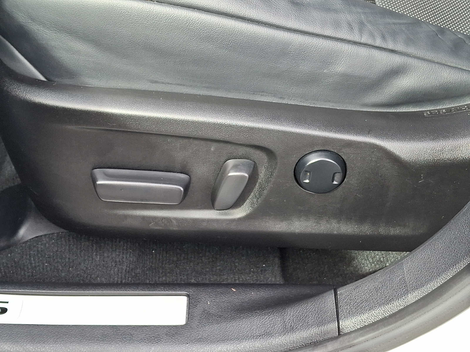 Thumbnail: 2021 Lexus RX - 11