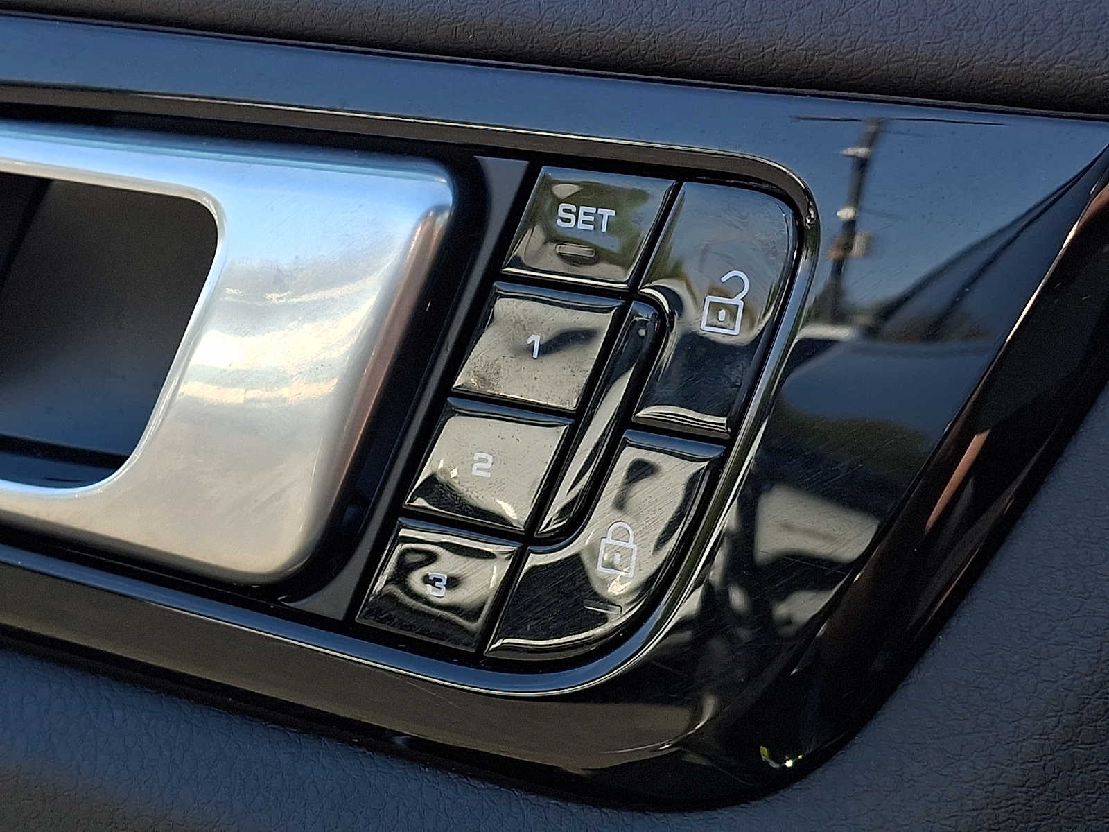 Thumbnail: 2019 Porsche Cayenne - 22
