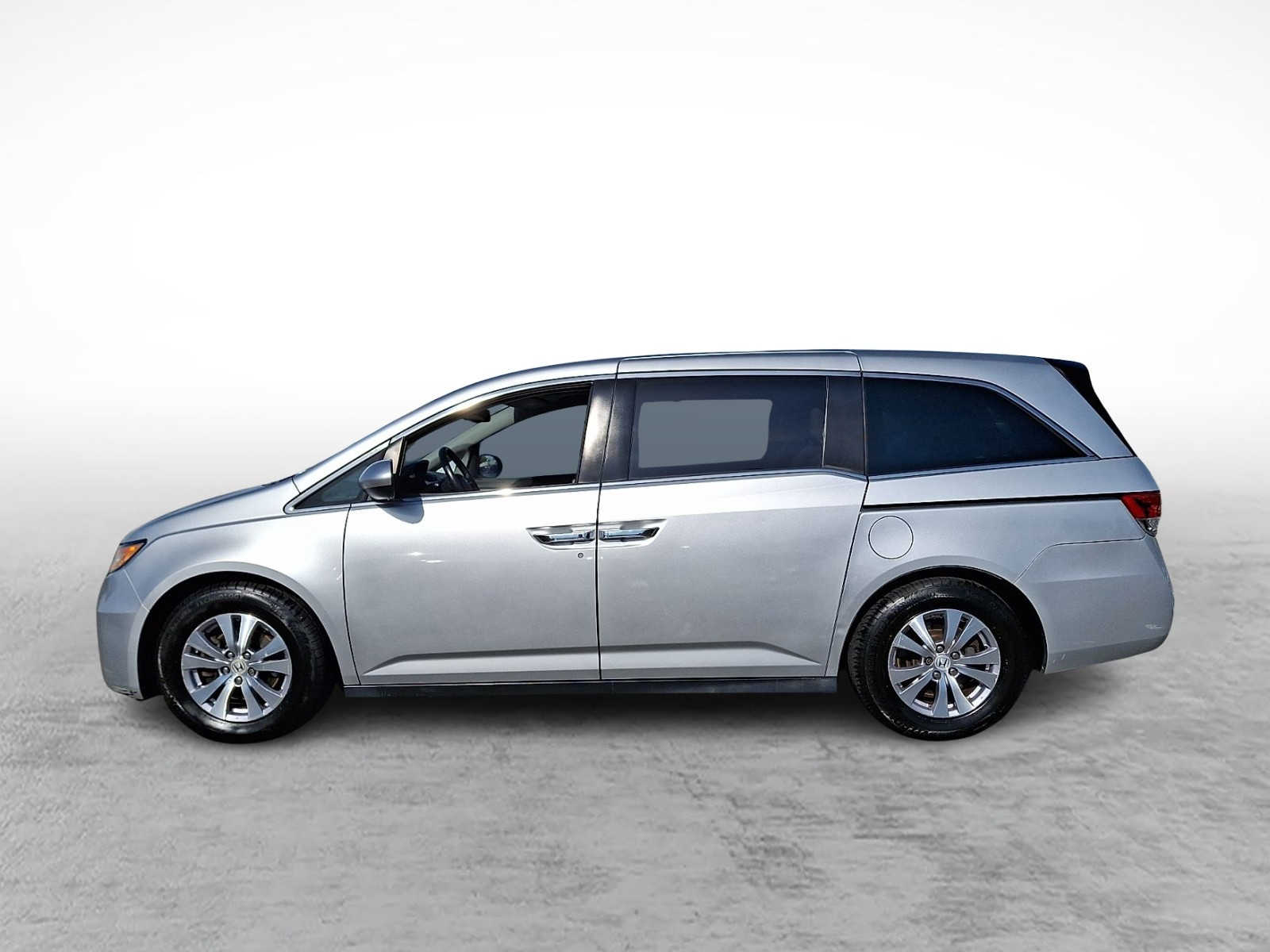 Thumbnail: 2015 Honda Odyssey - 6