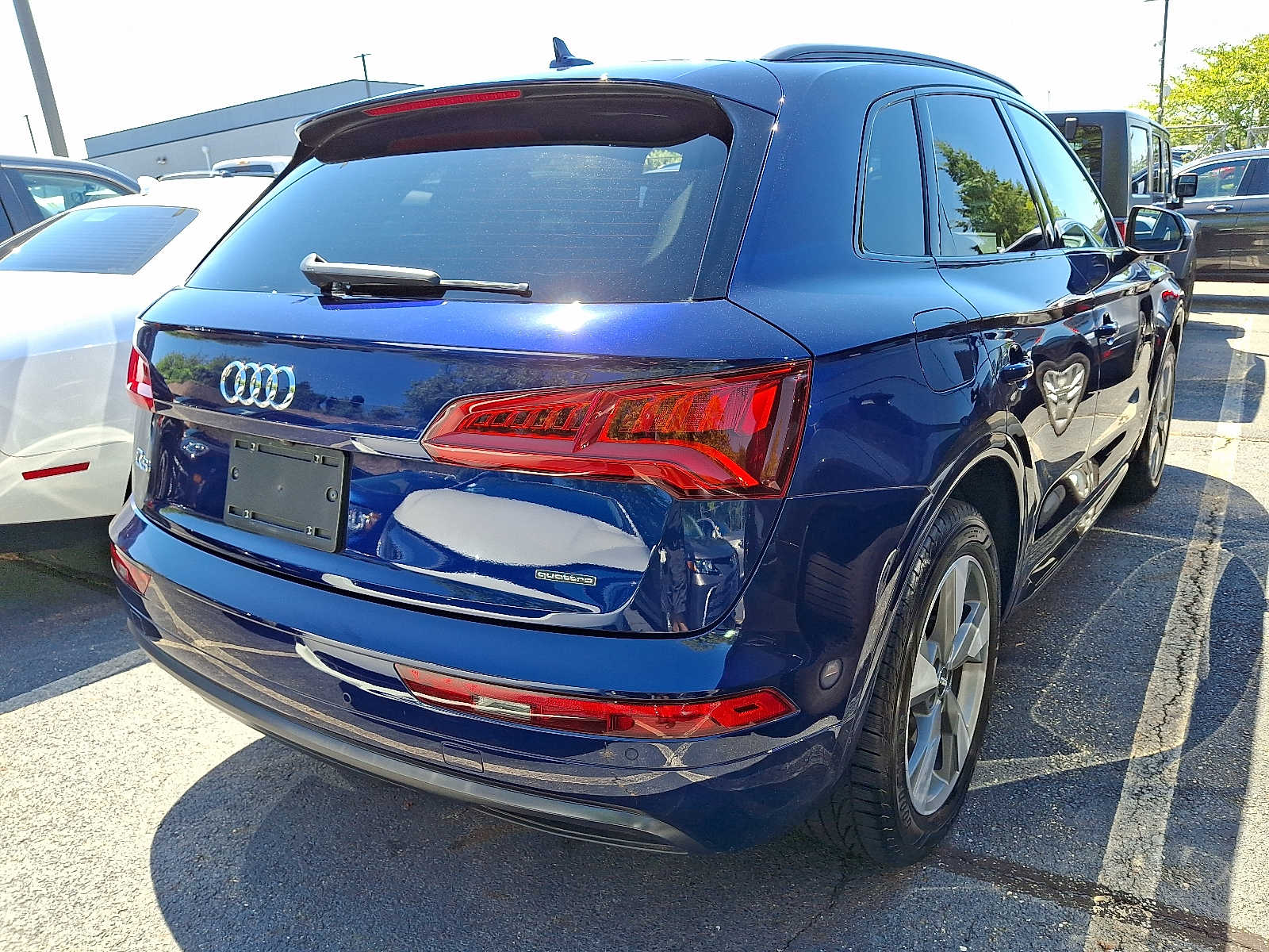 Thumbnail: 2020 Audi Q5 - 4