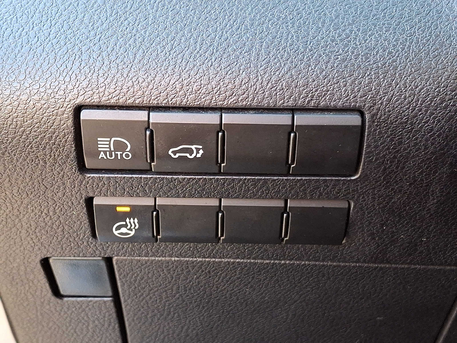 Thumbnail: 2017 Lexus RX - 23