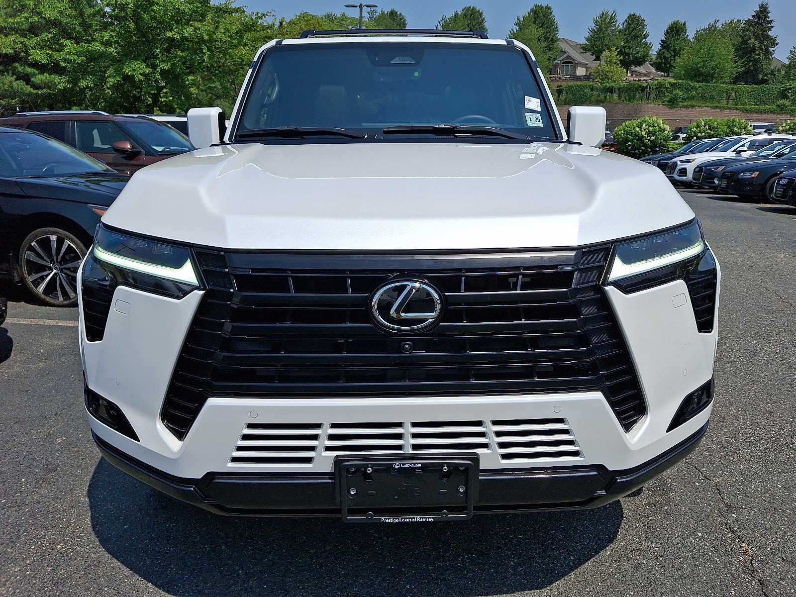 Thumbnail: 2024 Lexus GX - 2
