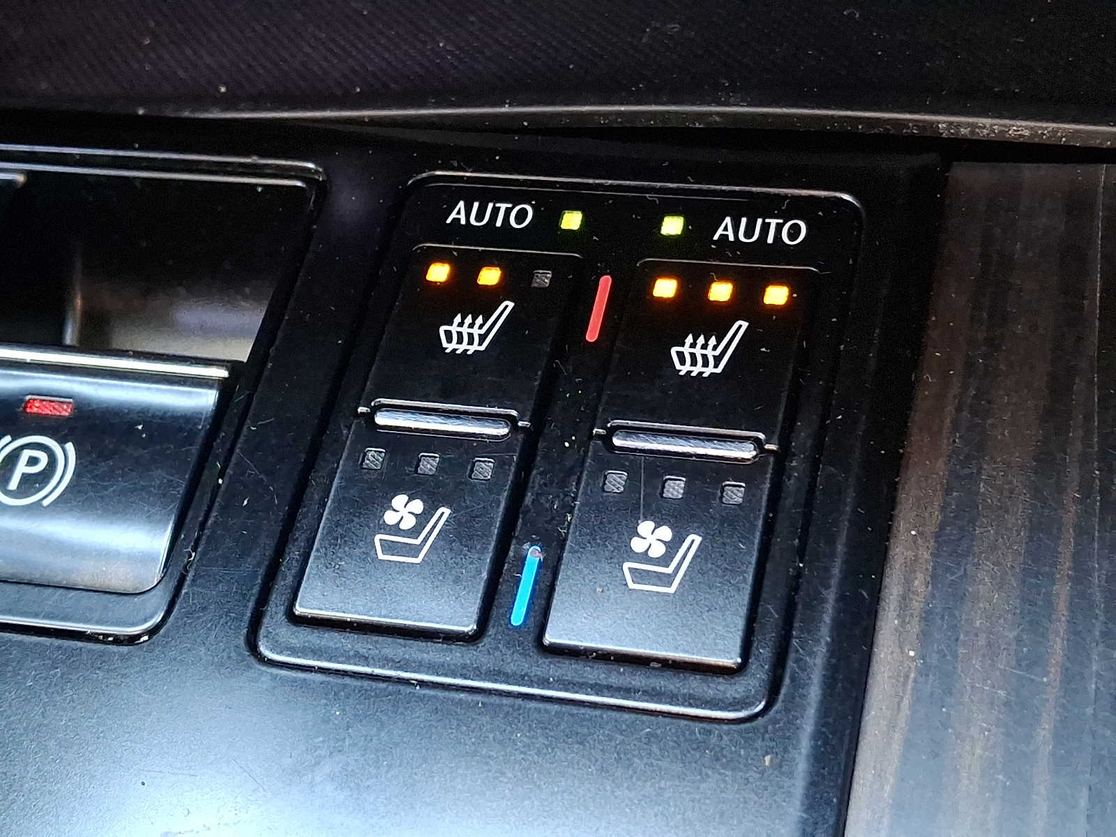 Thumbnail: 2017 Lexus RX - 20