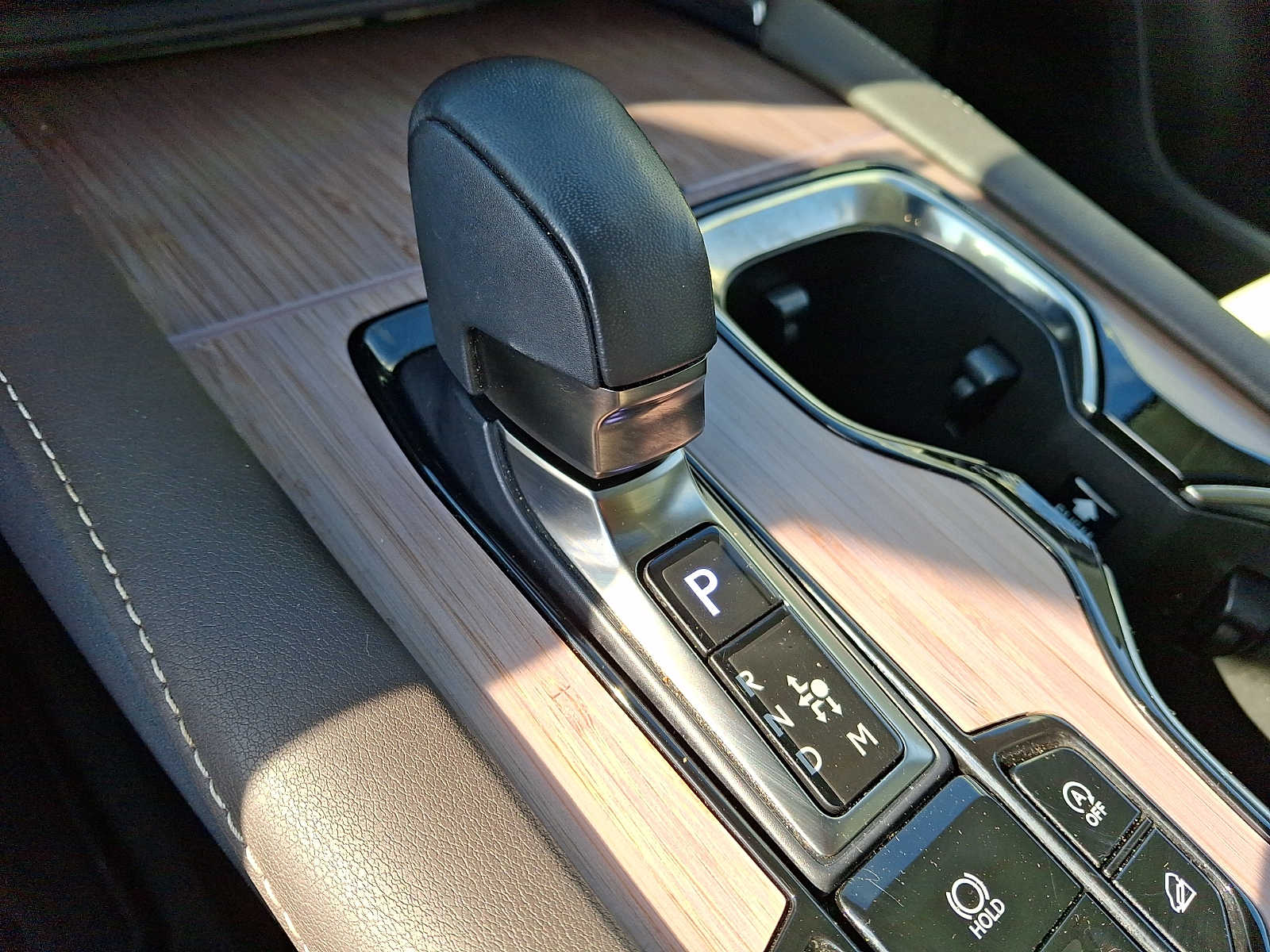 Thumbnail: 2024 Lexus RX - 13