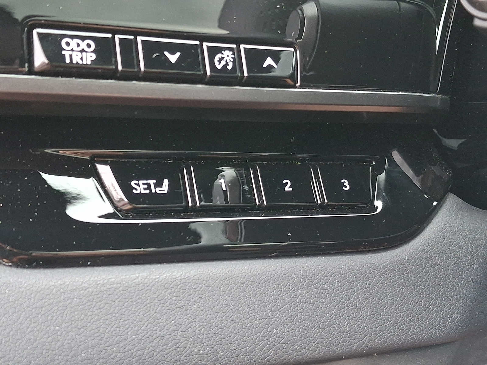 Thumbnail: 2024 Lexus RX - 24