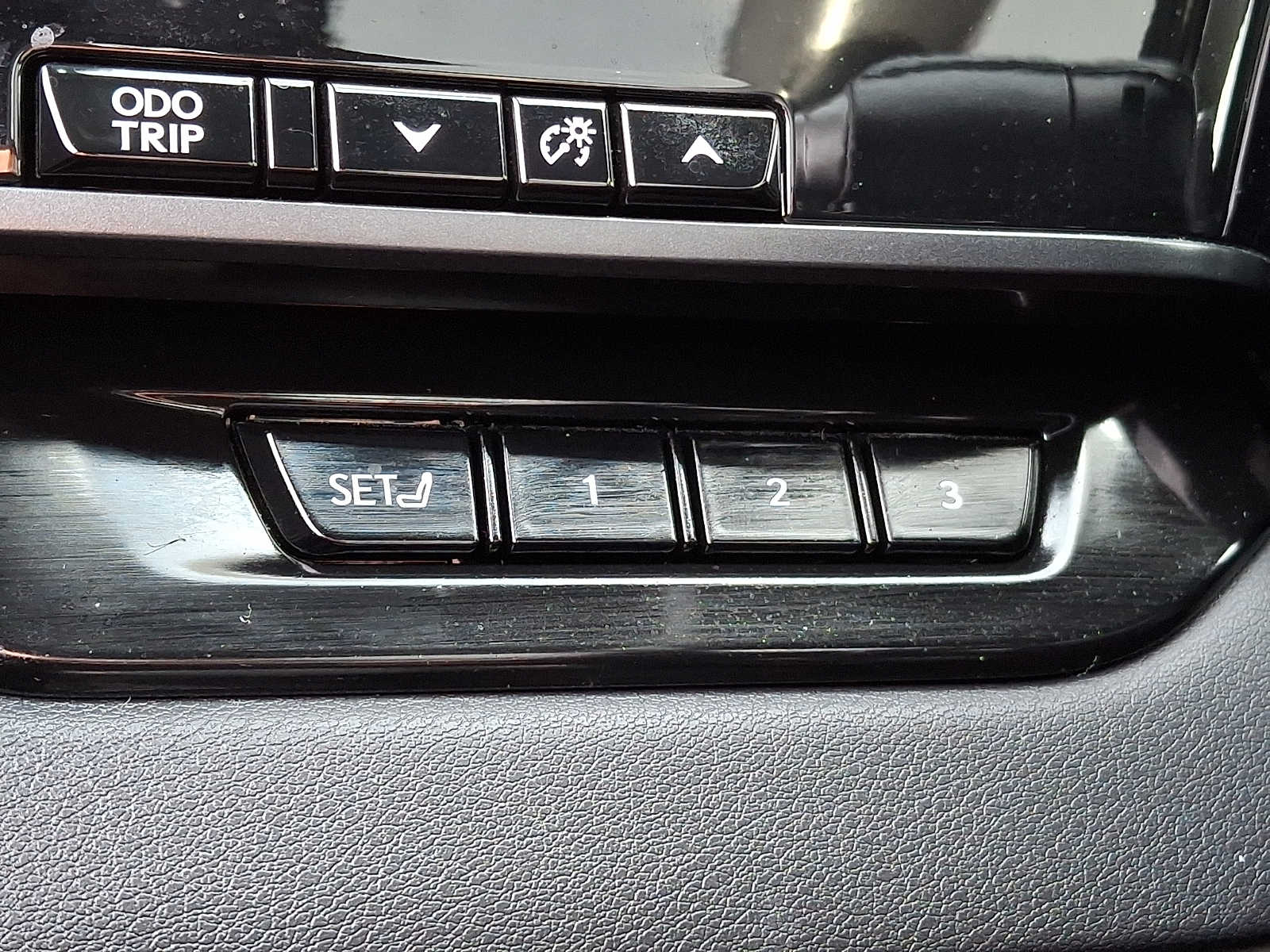 Thumbnail: 2024 Lexus RX - 24