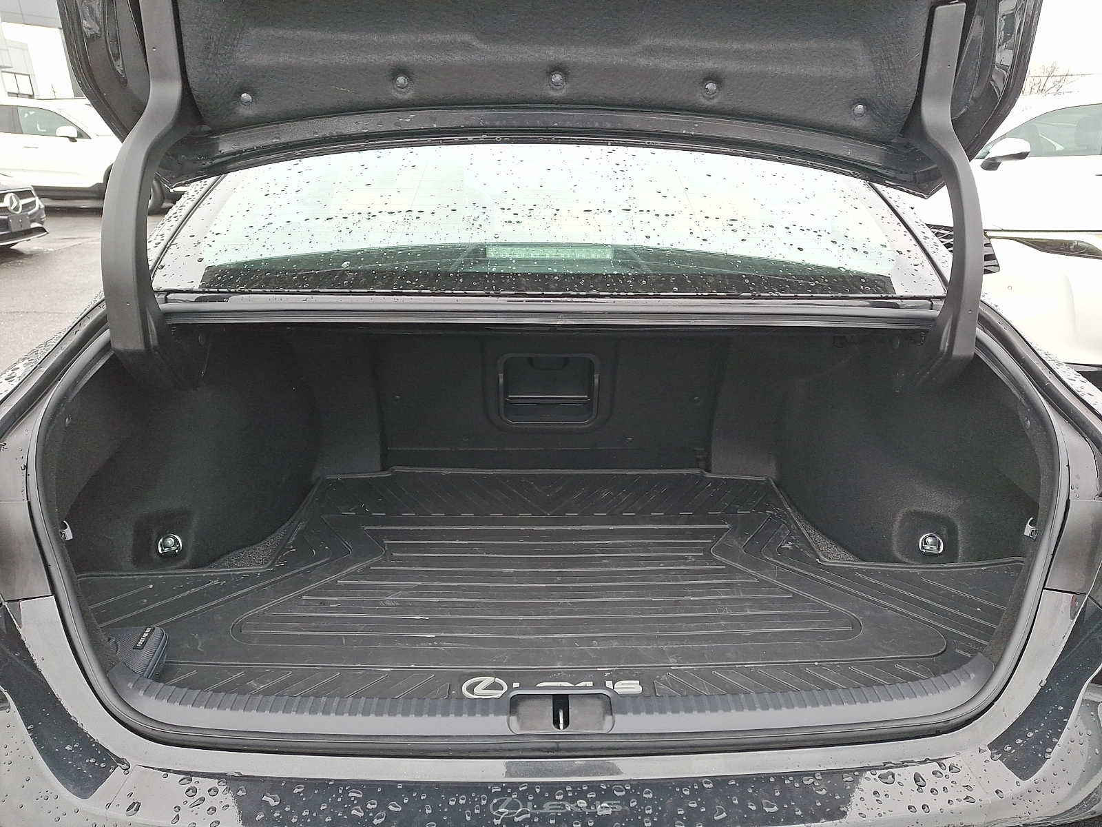 Thumbnail: 2024 Lexus ES - 27