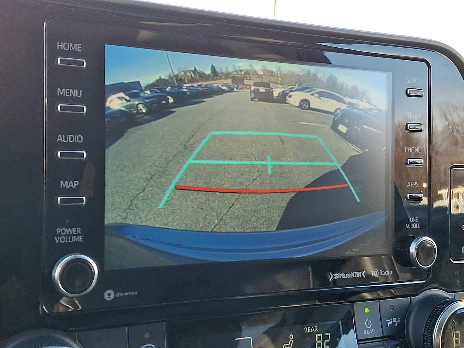 Thumbnail: 2022 Toyota Highlander - 17