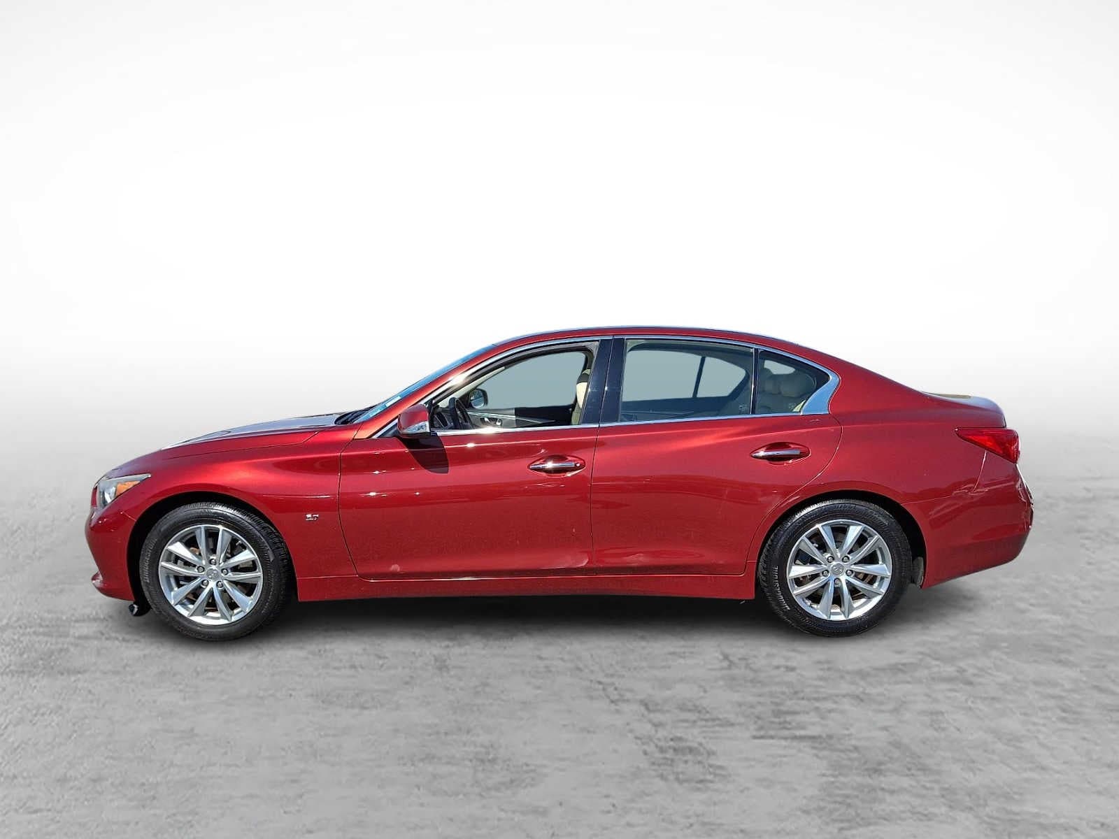 Thumbnail: 2014 INFINITI Q50 - 6