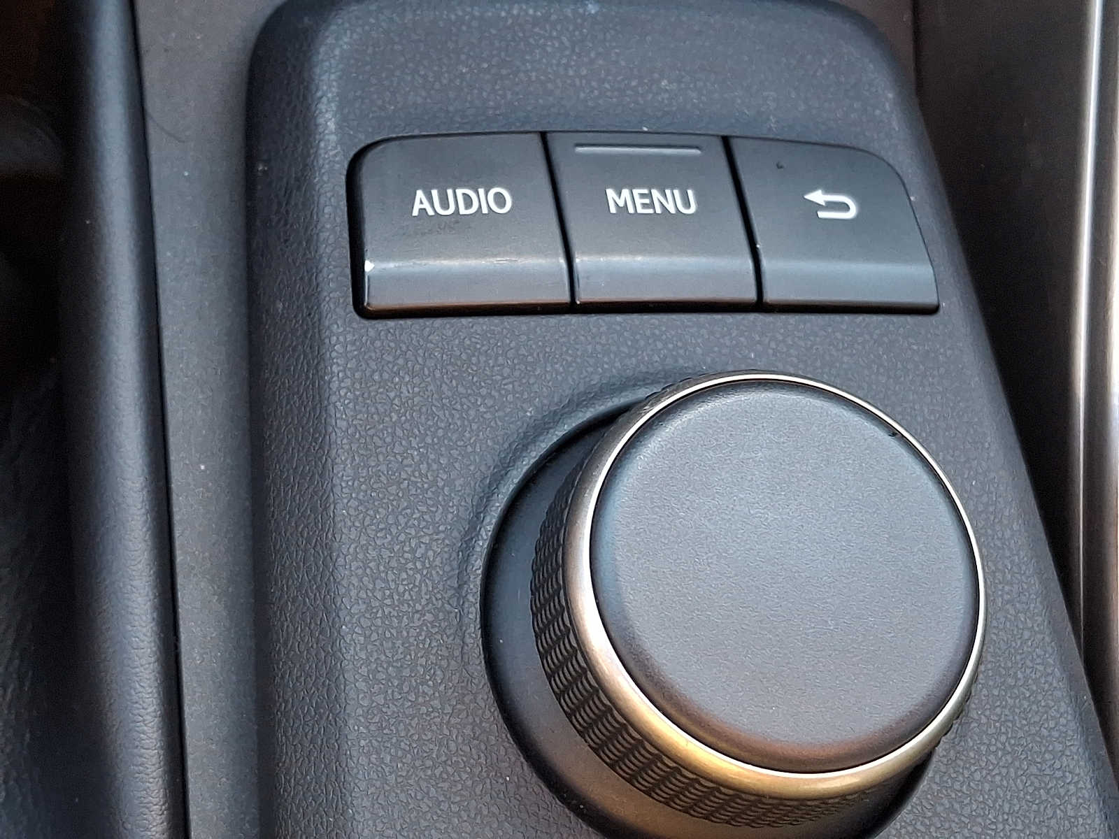 Thumbnail: 2020 Lexus IS - 23