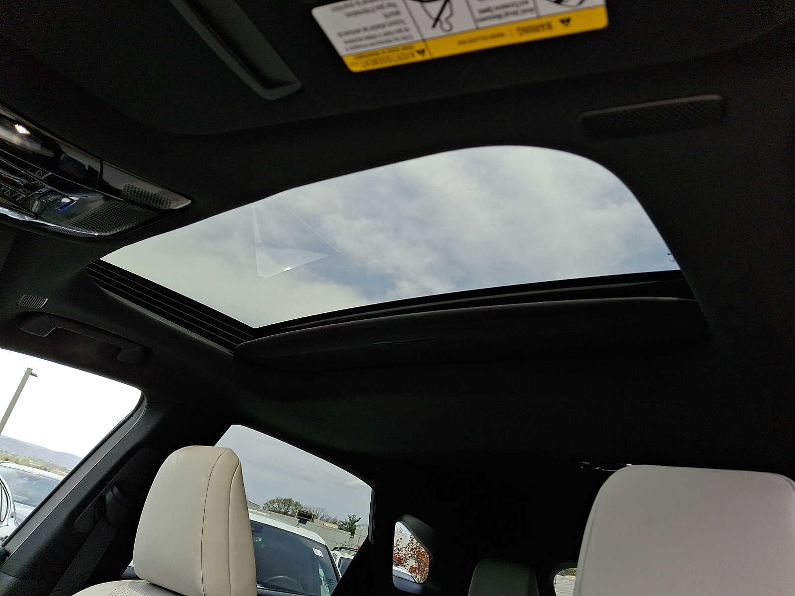 Thumbnail: 2024 Lexus RX - 12