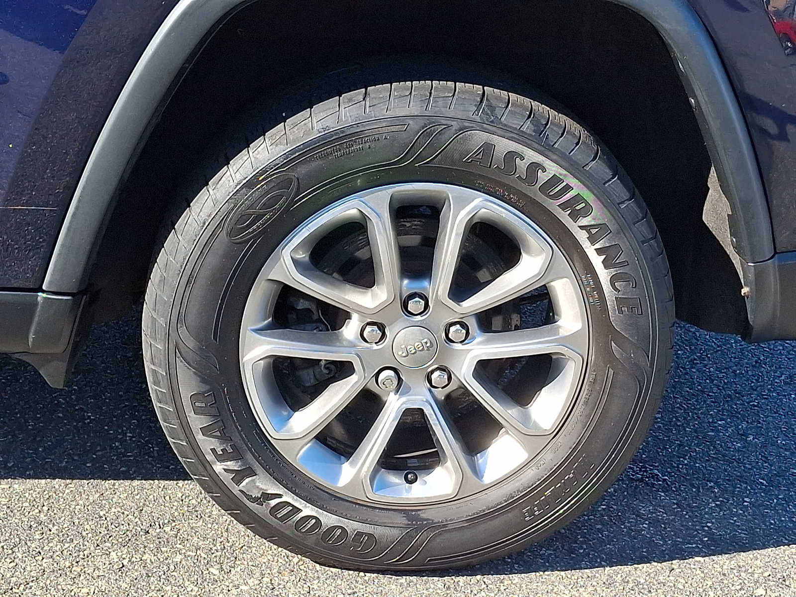 Thumbnail: 2014 Jeep Grand Cherokee - 6