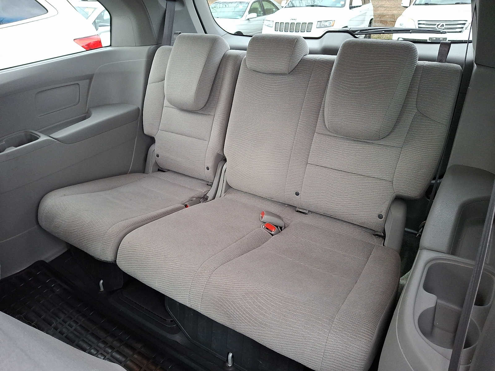 Thumbnail: 2013 Honda Odyssey - 9