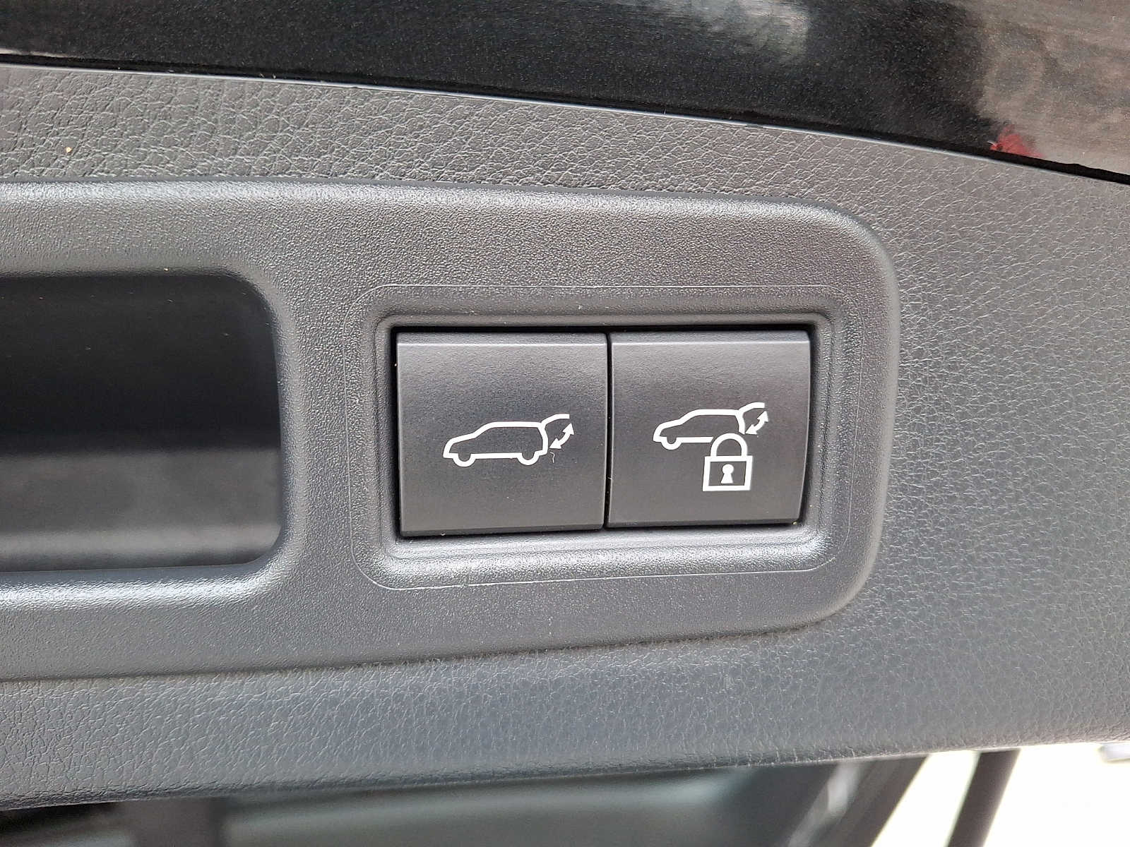 Thumbnail: 2023 Lexus RX - 24