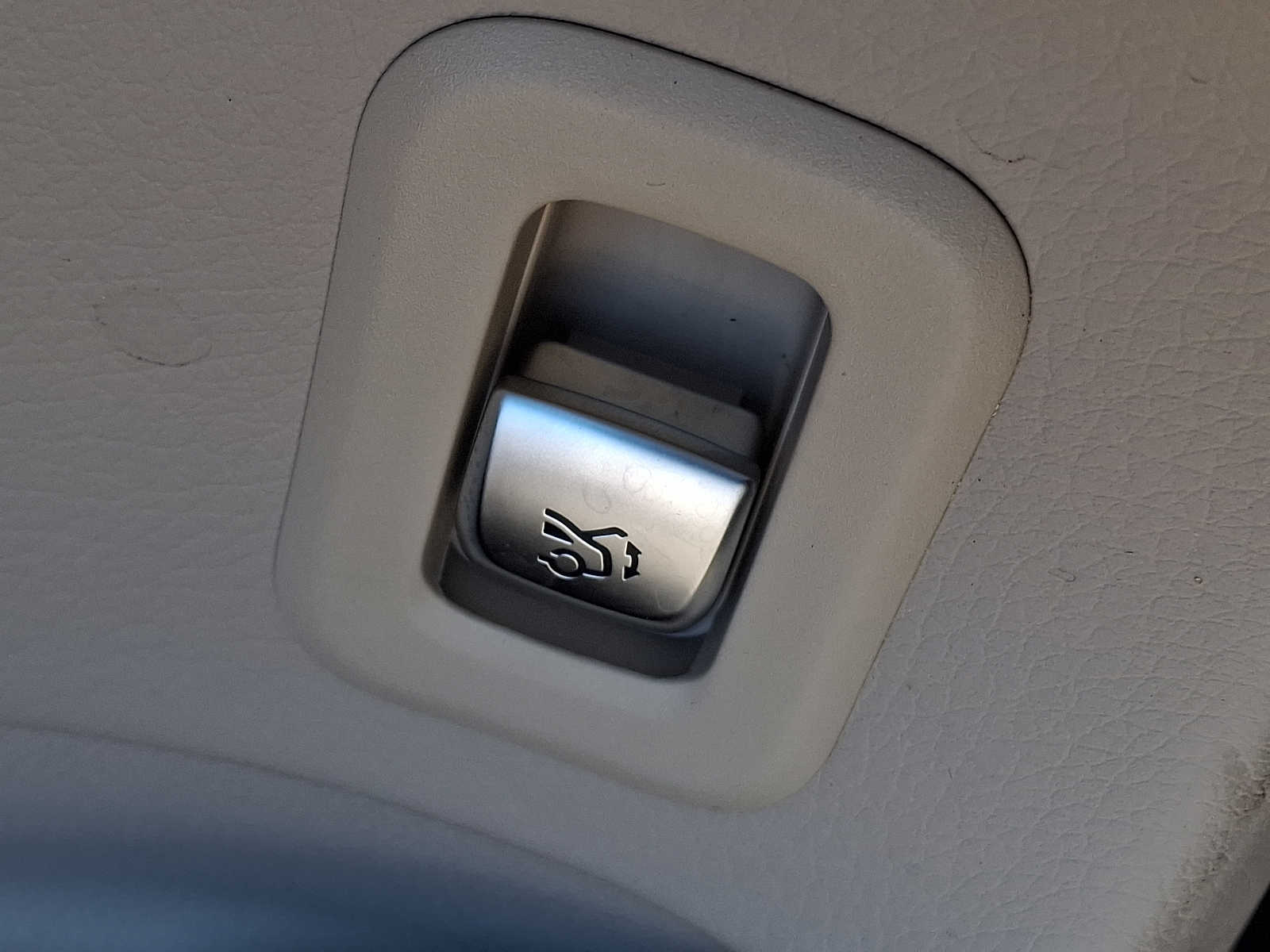 Thumbnail: 2021 Mercedes-Benz GLC - 22