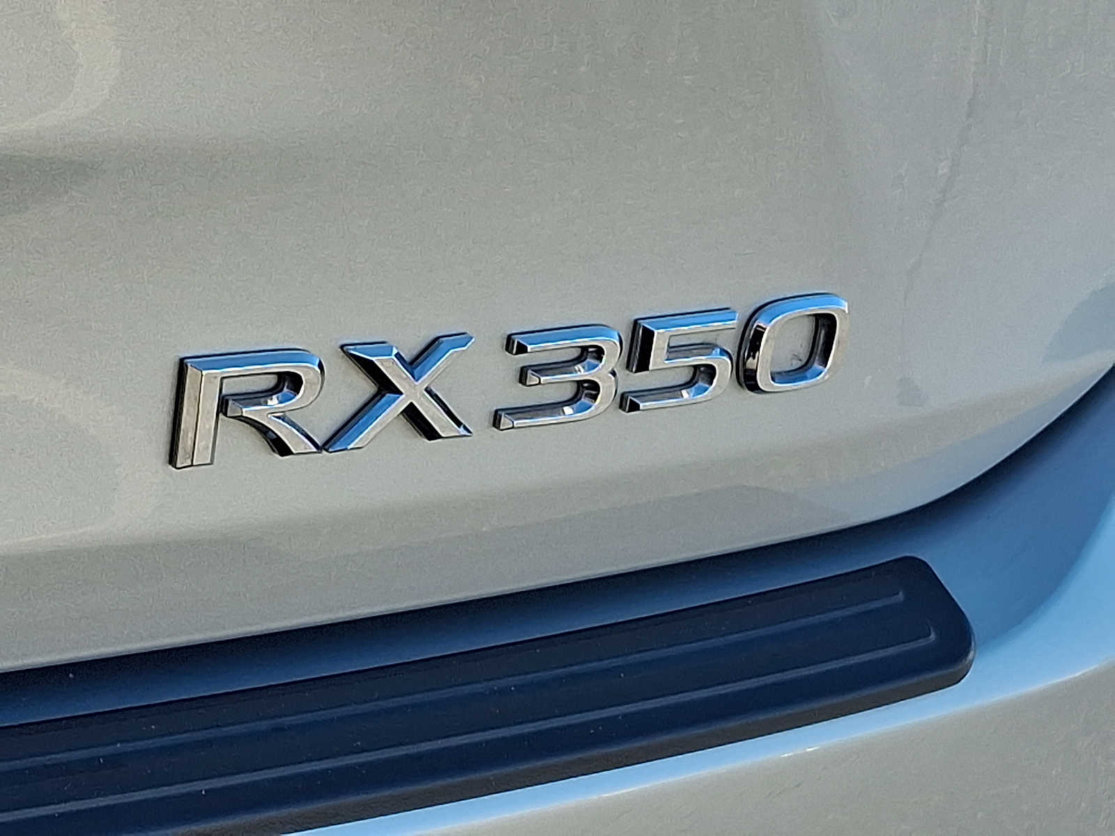Thumbnail: 2021 Lexus RX - 27