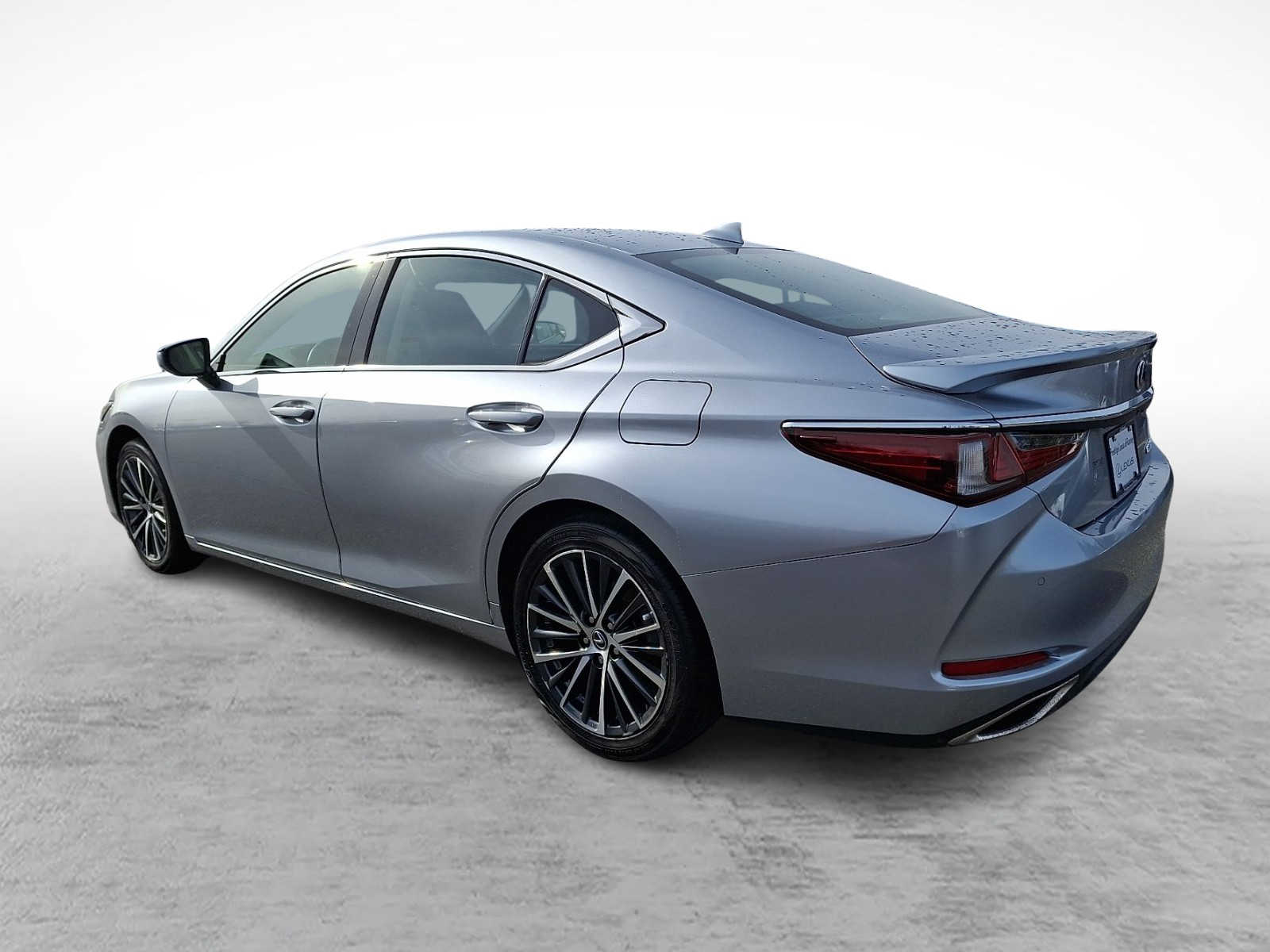Thumbnail: 2023 Lexus ES - 6