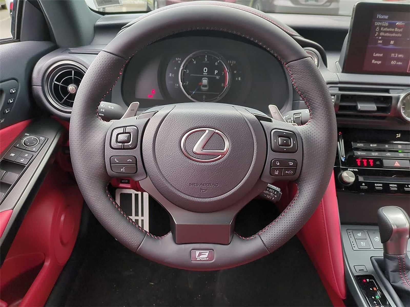 2025 Lexus IS 350 25