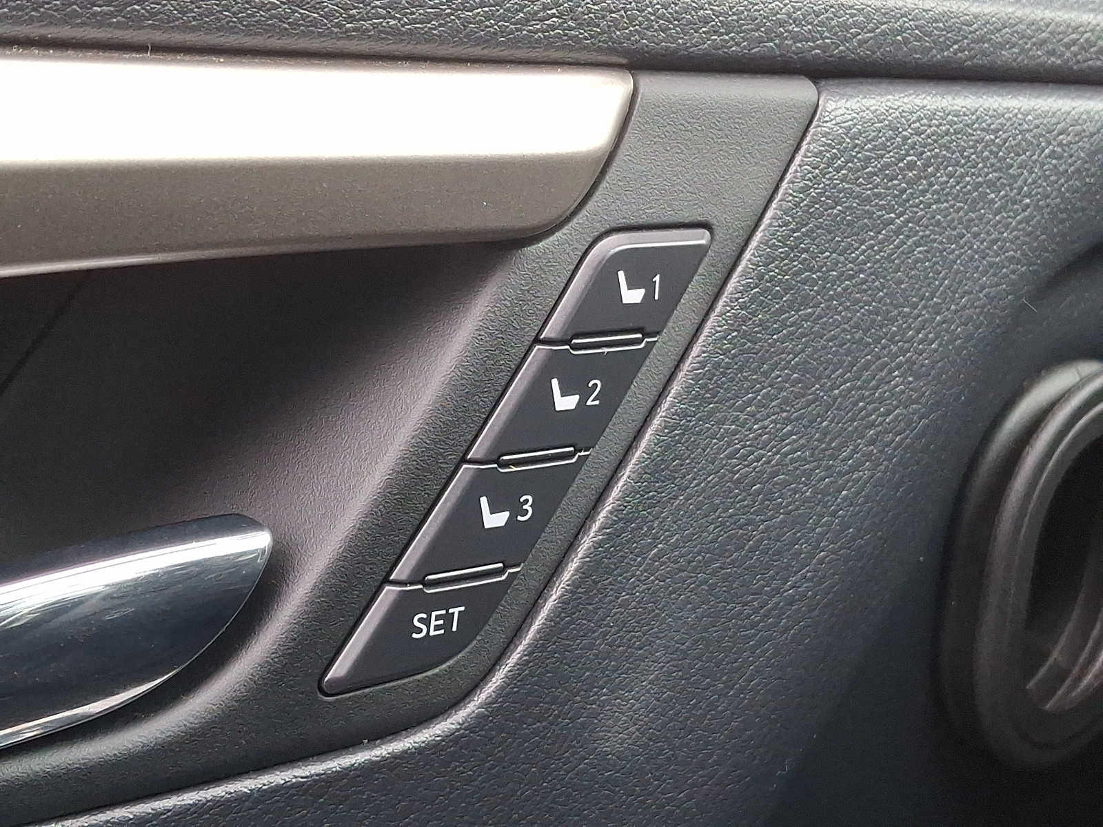 Thumbnail: 2020 Lexus RX - 26