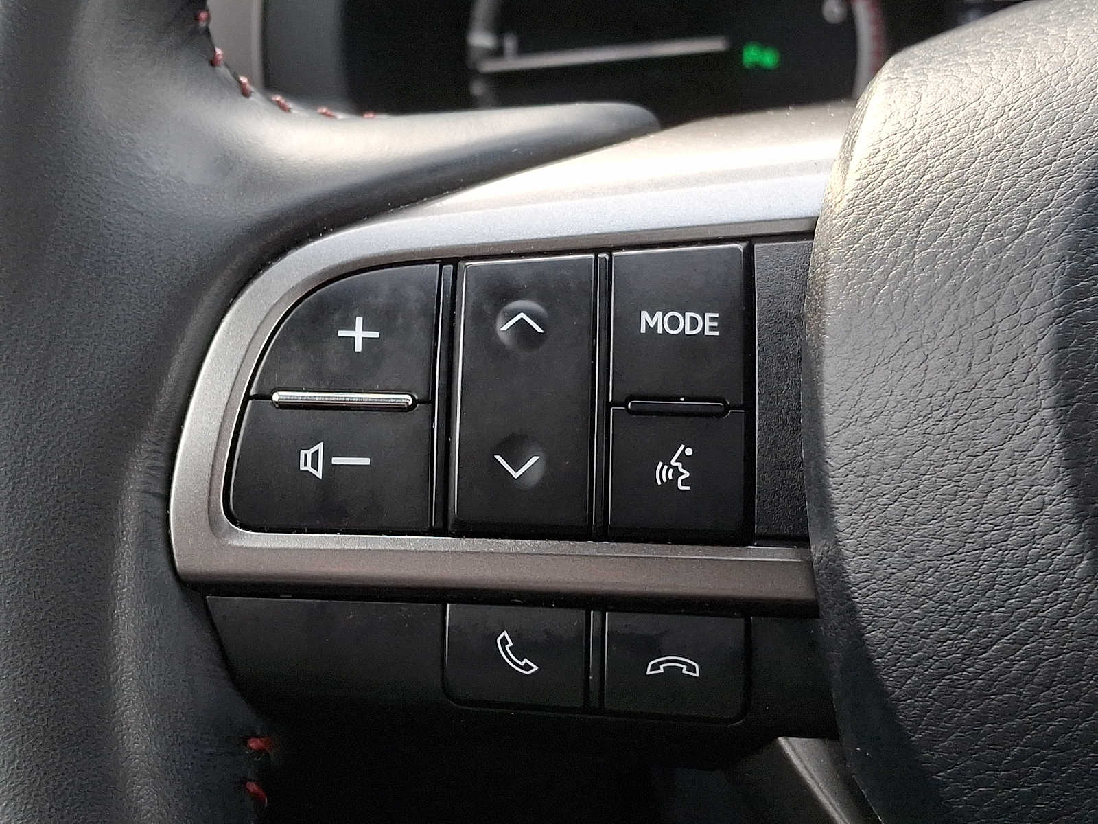 Thumbnail: 2023 Lexus GX - 18