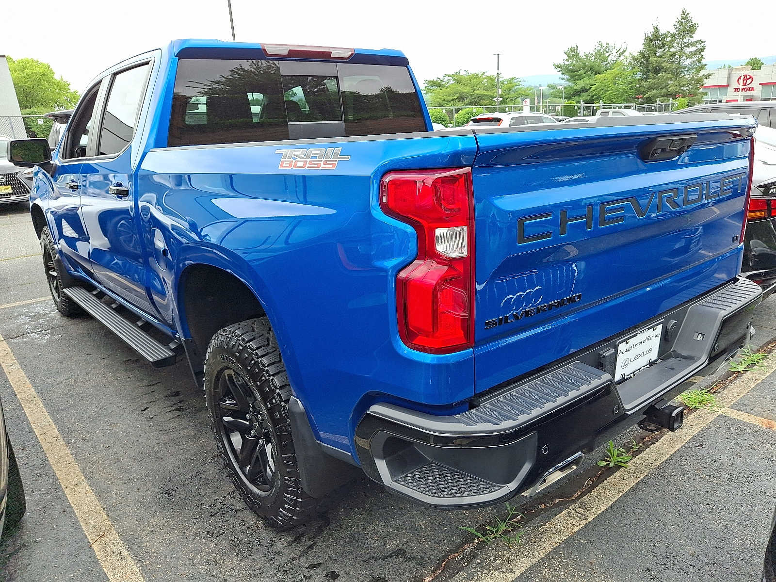 Thumbnail: 2022 Chevrolet Silverado 1500 - 3