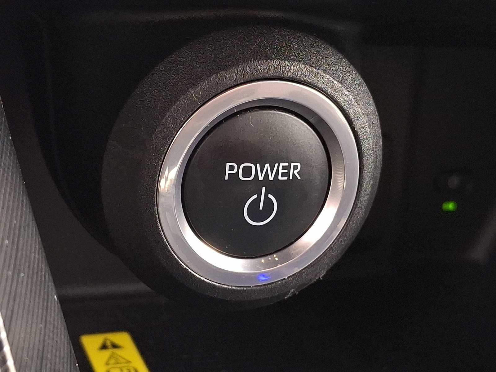 Thumbnail: 2023 Toyota Venza - 22