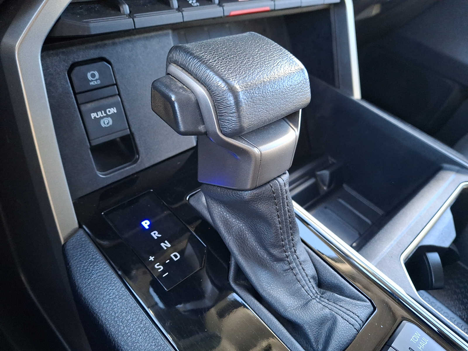 Thumbnail: 2023 Toyota Tundra - 12