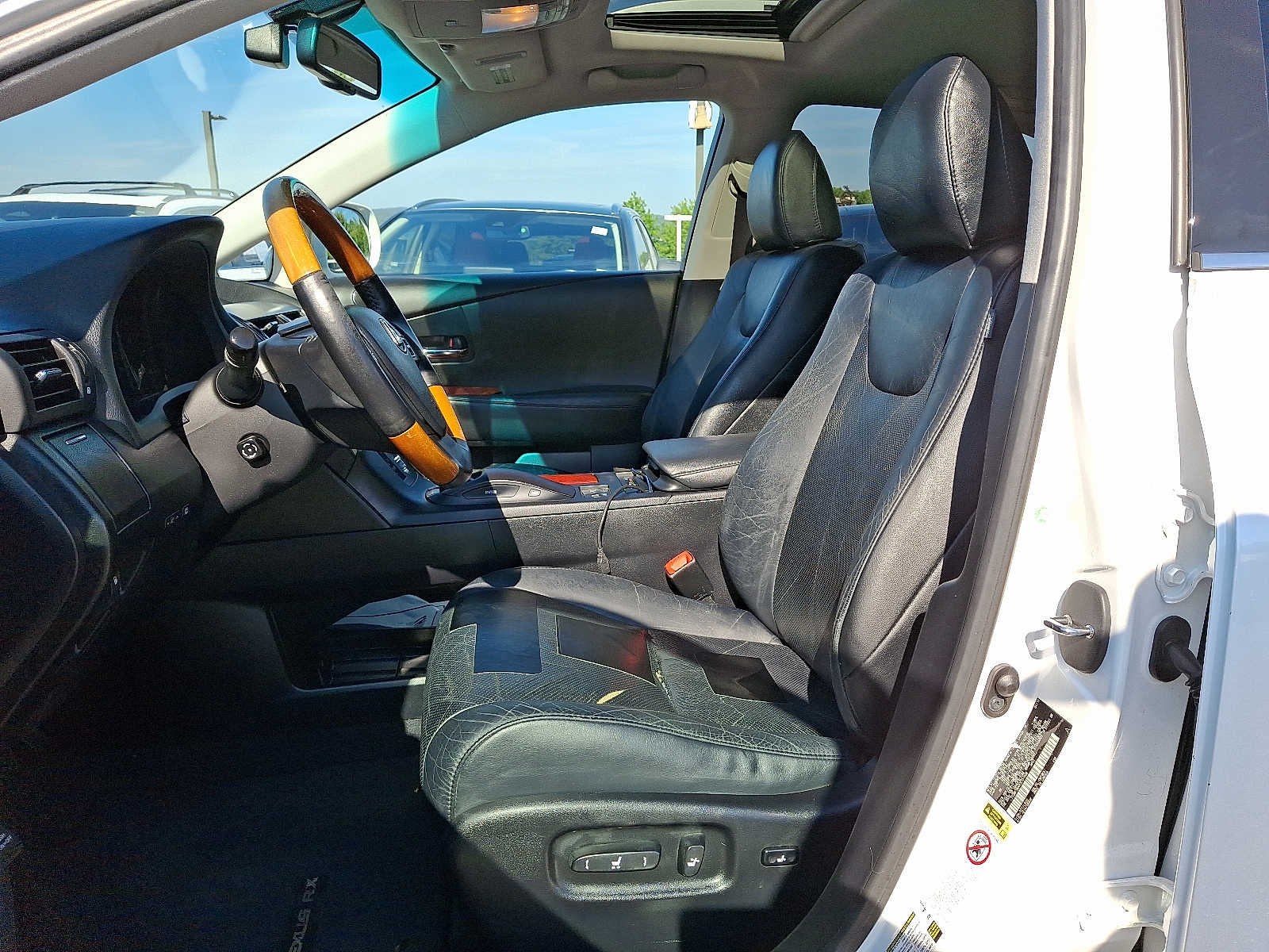 Thumbnail: 2012 Lexus RX - 10