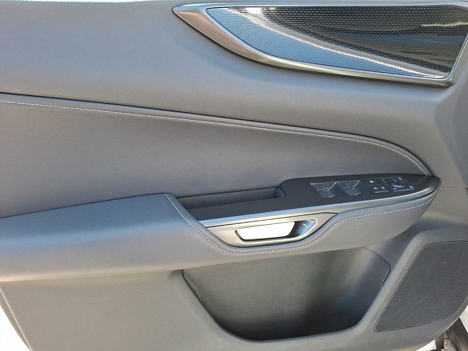 Thumbnail: 2024 Lexus NX - 9