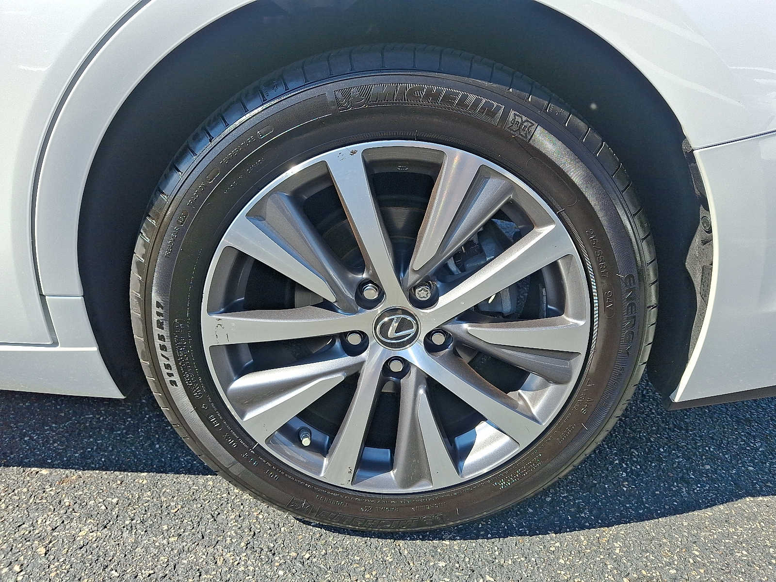 Thumbnail: 2019 Lexus ES - 7