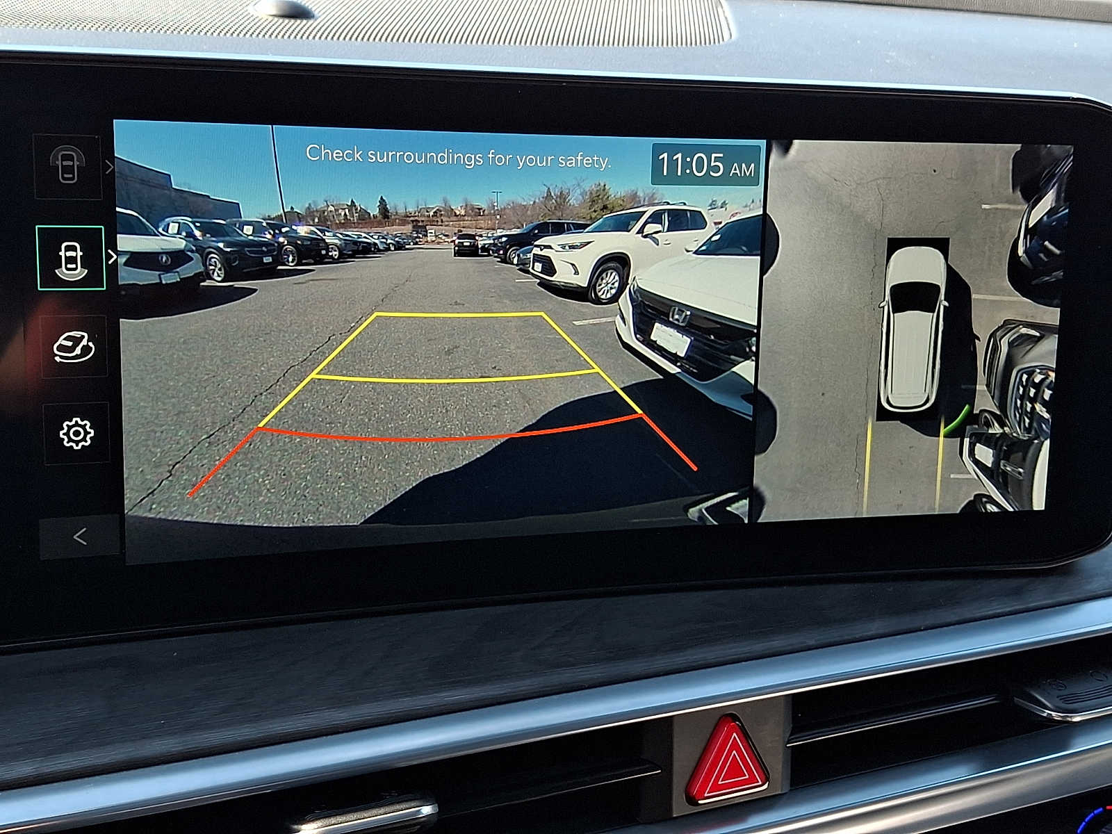 Thumbnail: 2024 Kia Sorento - 16