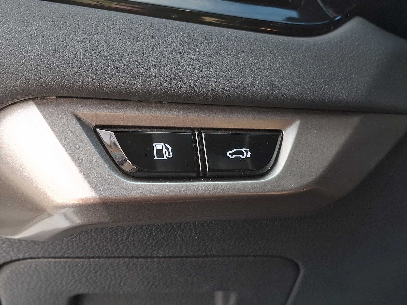 Thumbnail: 2024 Lexus RX - 23