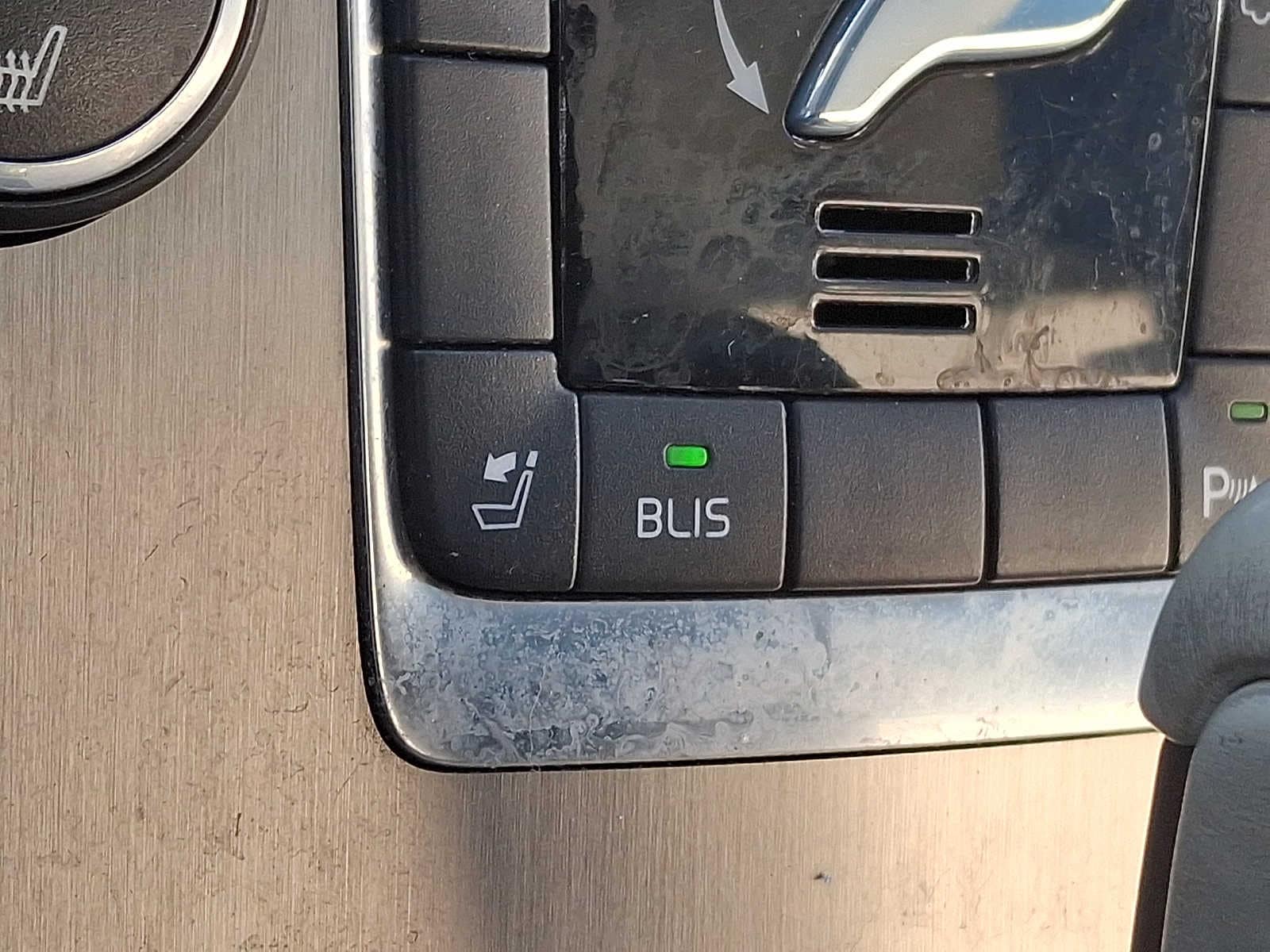 Thumbnail: 2012 Volvo XC60 - 21