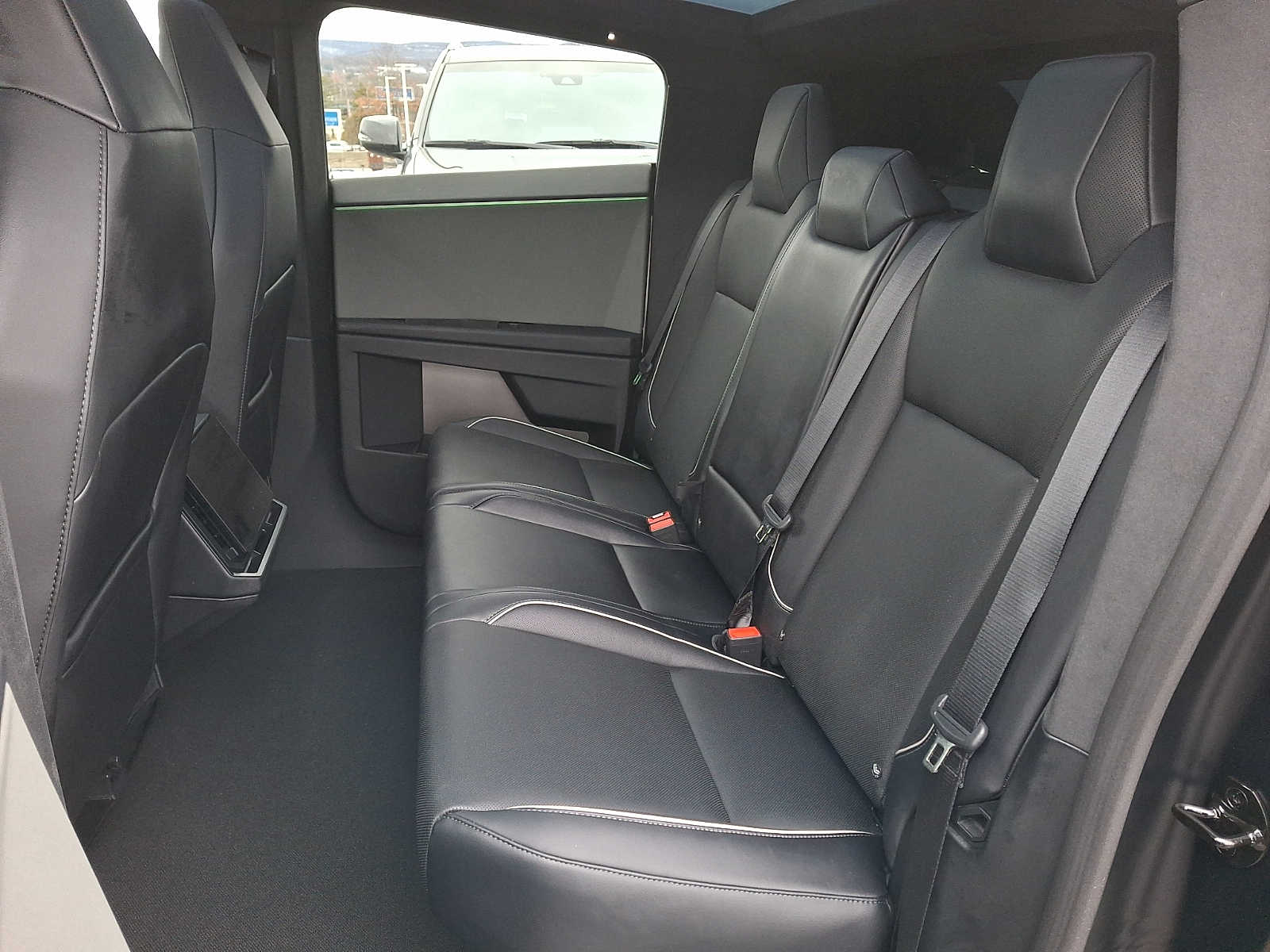 Thumbnail: 2025 Tesla Cybertruck - 9