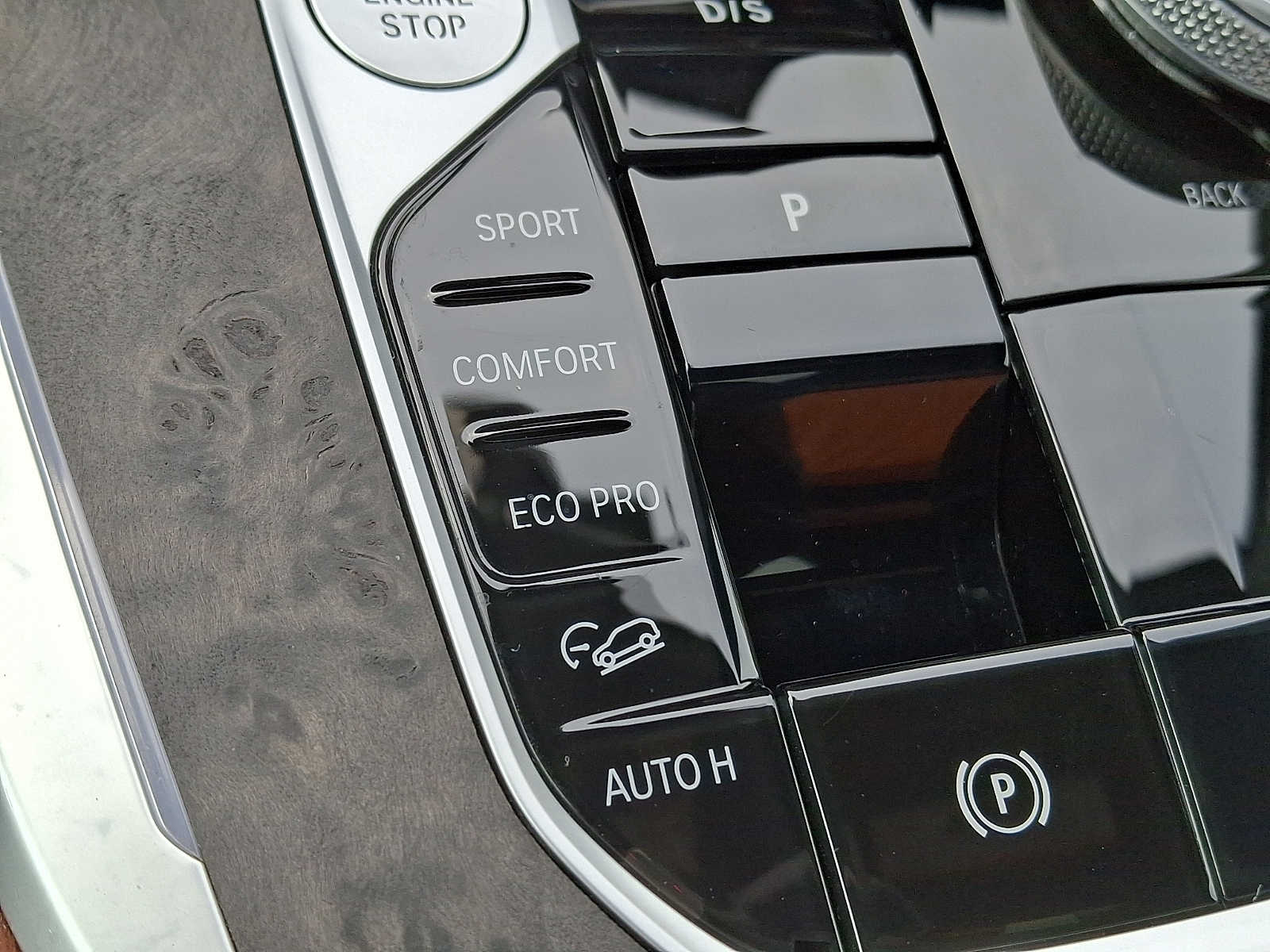 Thumbnail: 2024 BMW X7 - 21