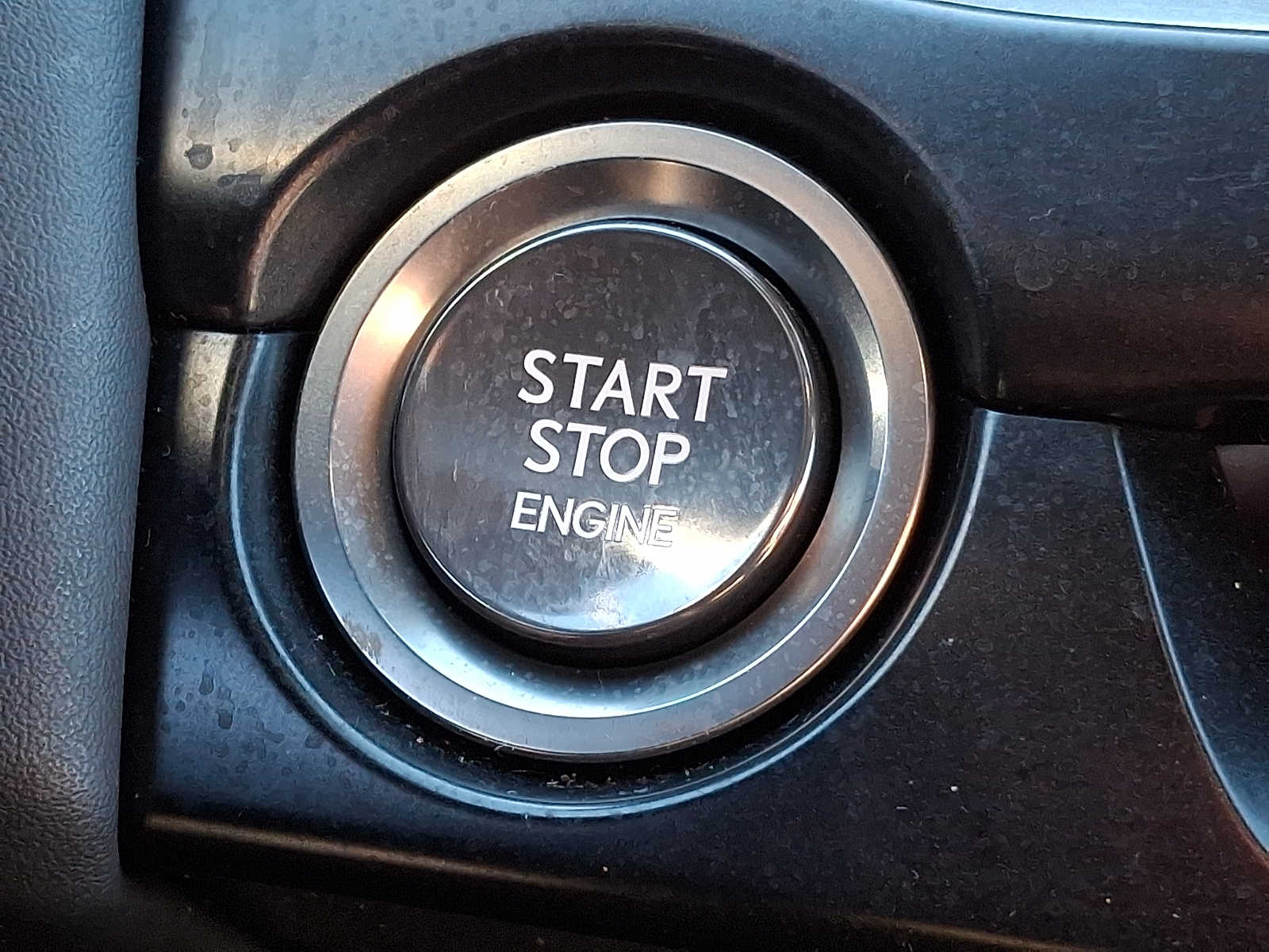 Thumbnail: 2022 Lexus UX - 20