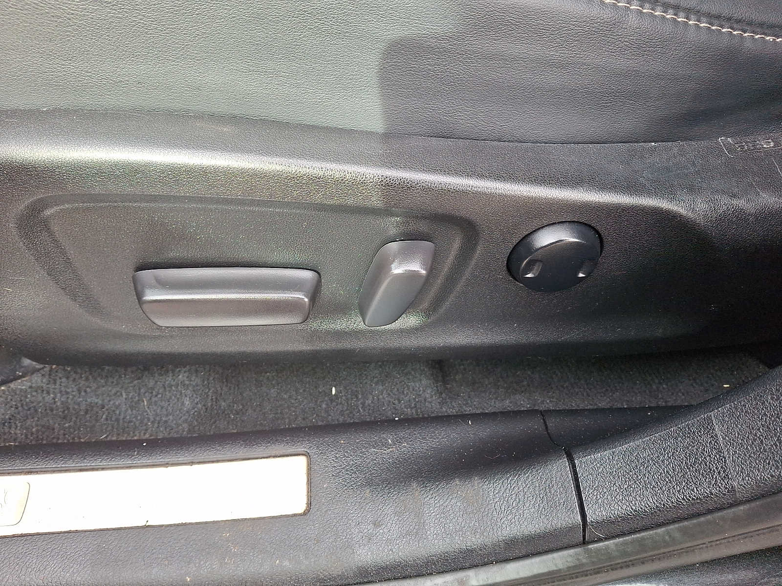 Thumbnail: 2020 Lexus RX - 10