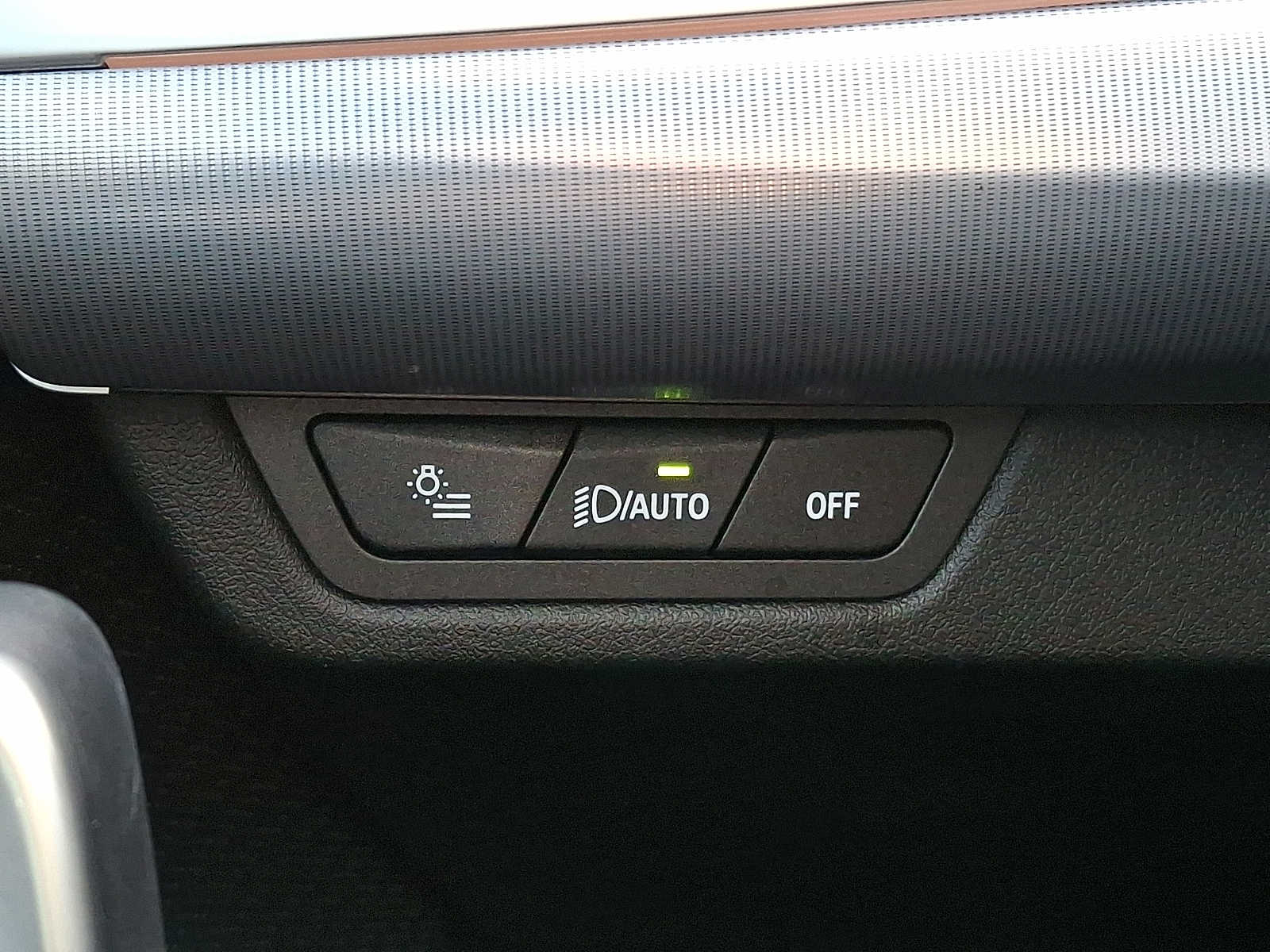 Thumbnail: 2023 BMW X1 - 22