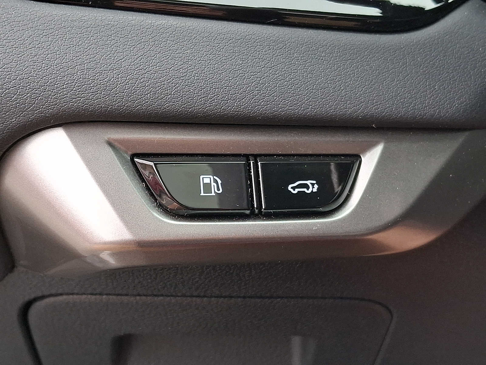 Thumbnail: 2024 Lexus RX - 23