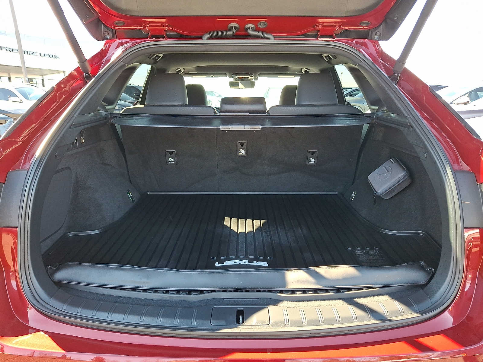 Thumbnail: 2023 Lexus RX - 26