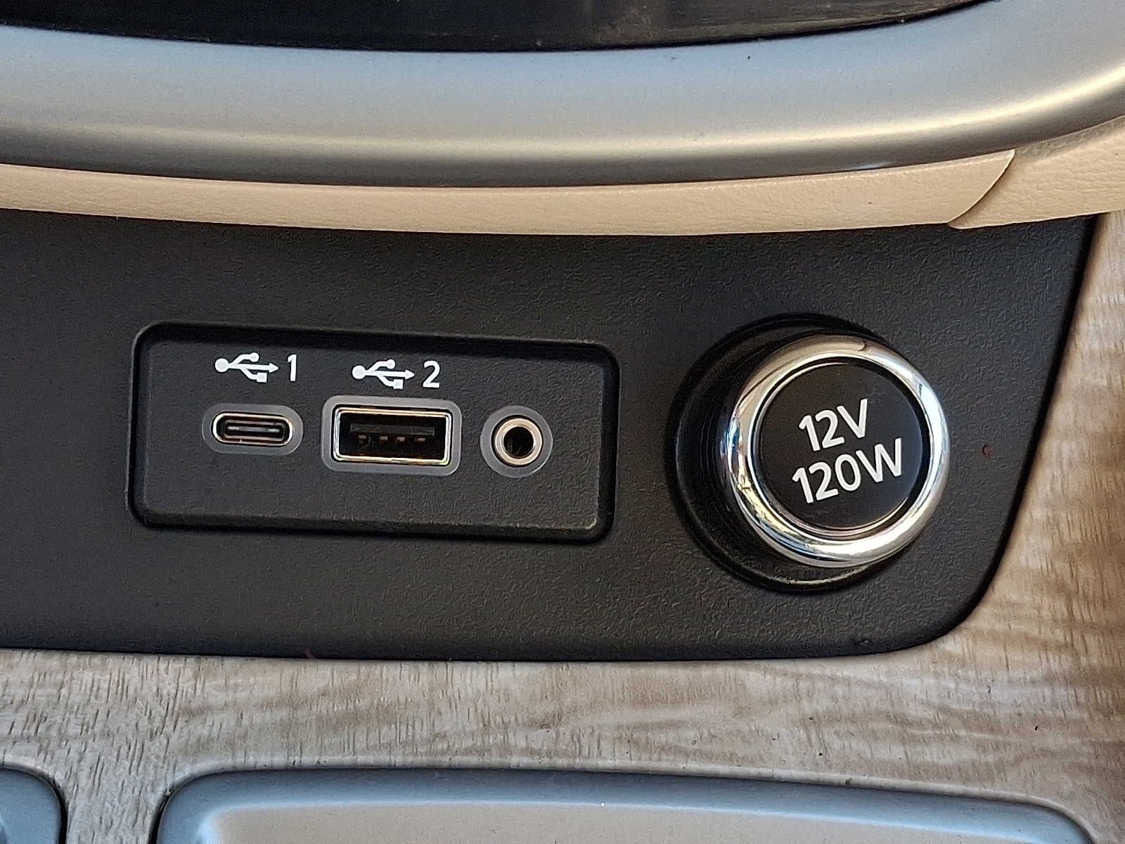 Thumbnail: 2019 Nissan Murano - 21