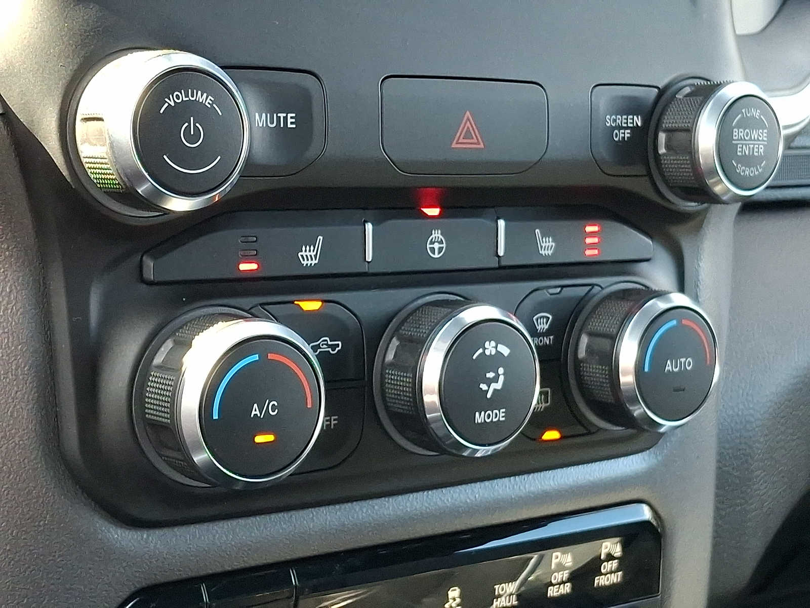 Thumbnail: 2021 RAM 1500 - 13