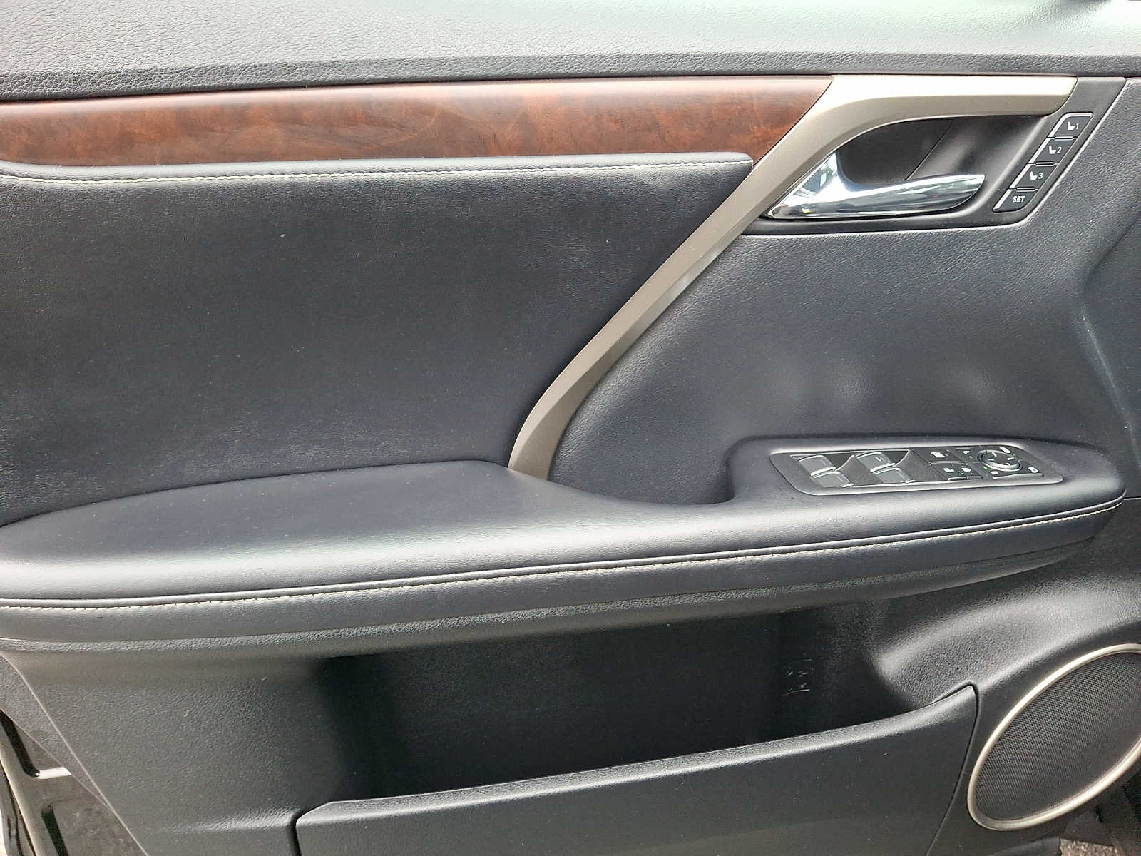 Thumbnail: 2021 Lexus RX - 9