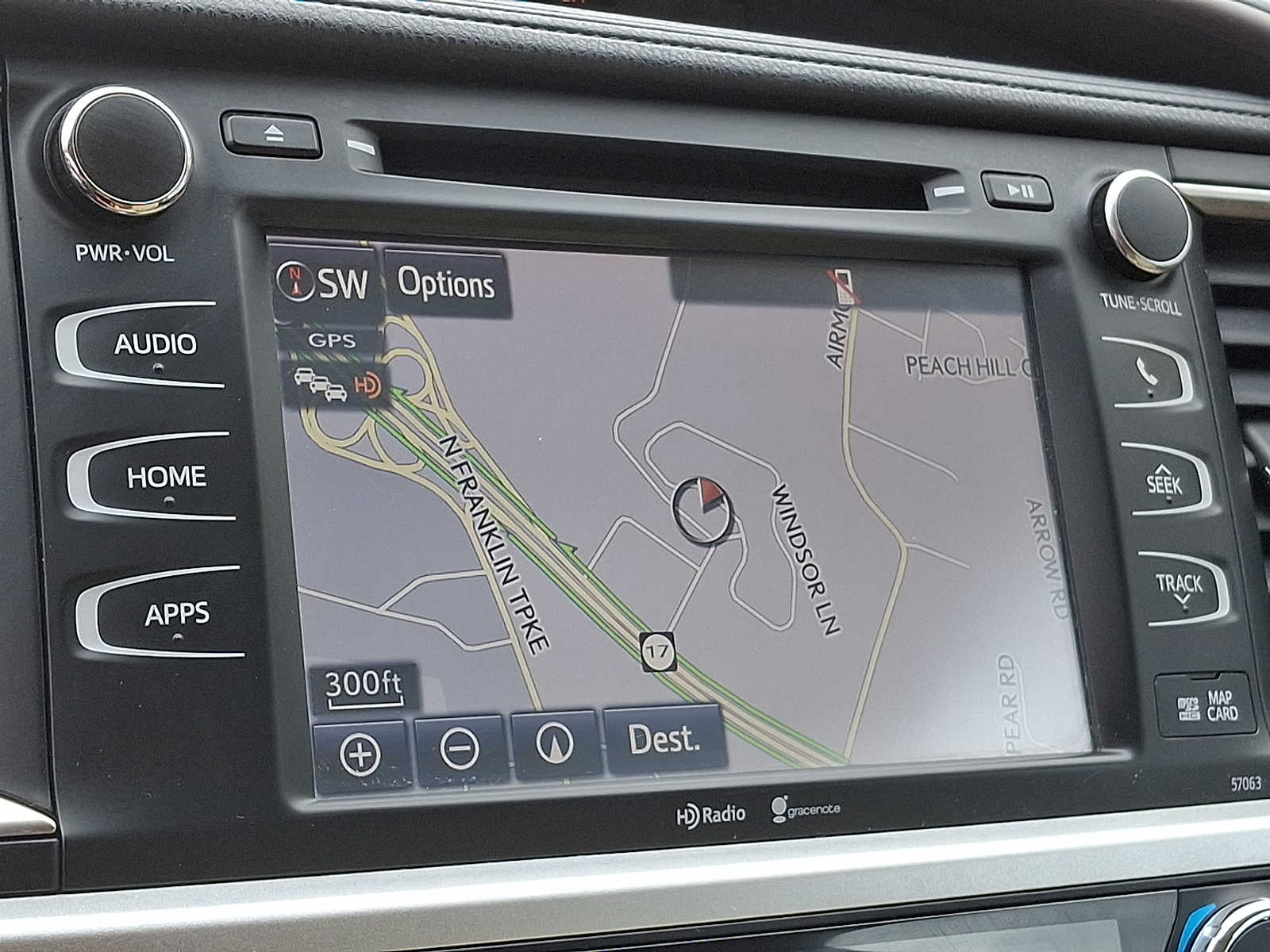 Thumbnail: 2014 Toyota Highlander - 15