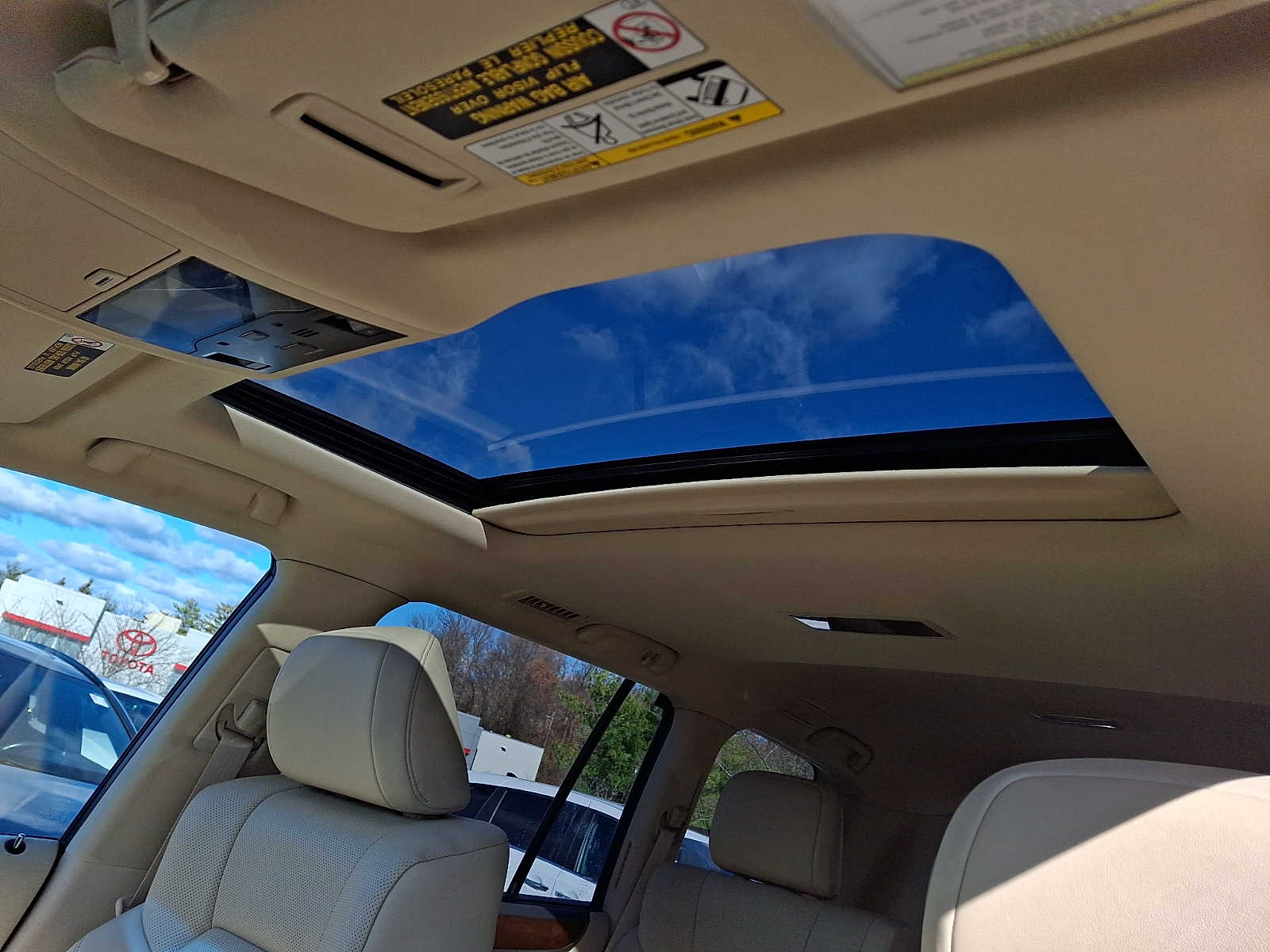 Thumbnail: 2020 Lexus LX - 13