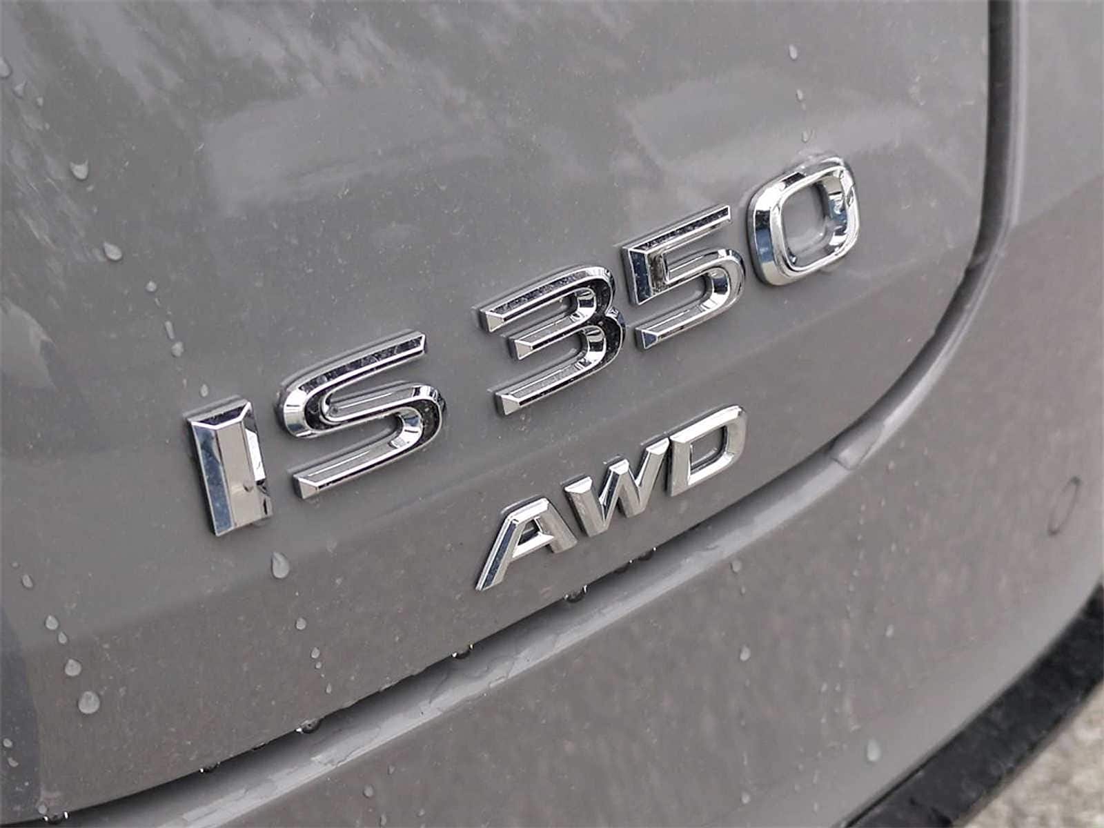 2025 Lexus IS 350 13