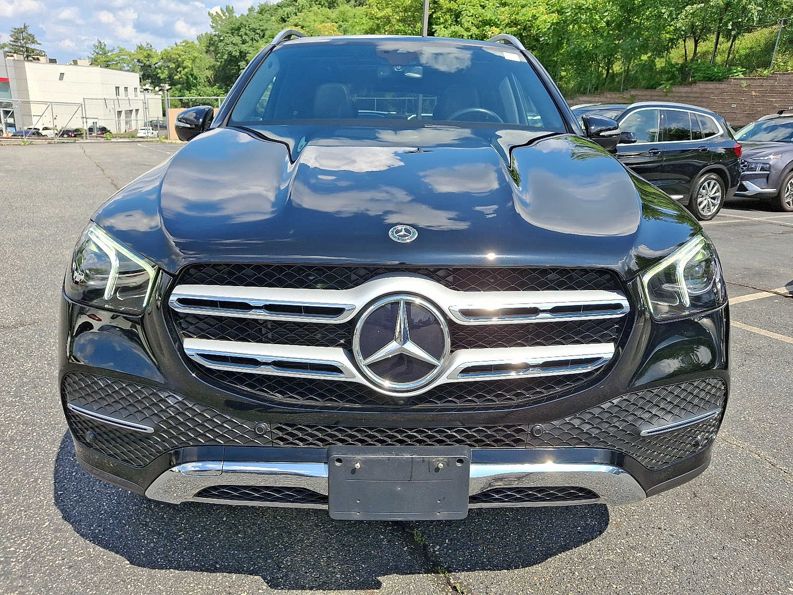 Thumbnail: 2020 Mercedes-Benz GLE - 2